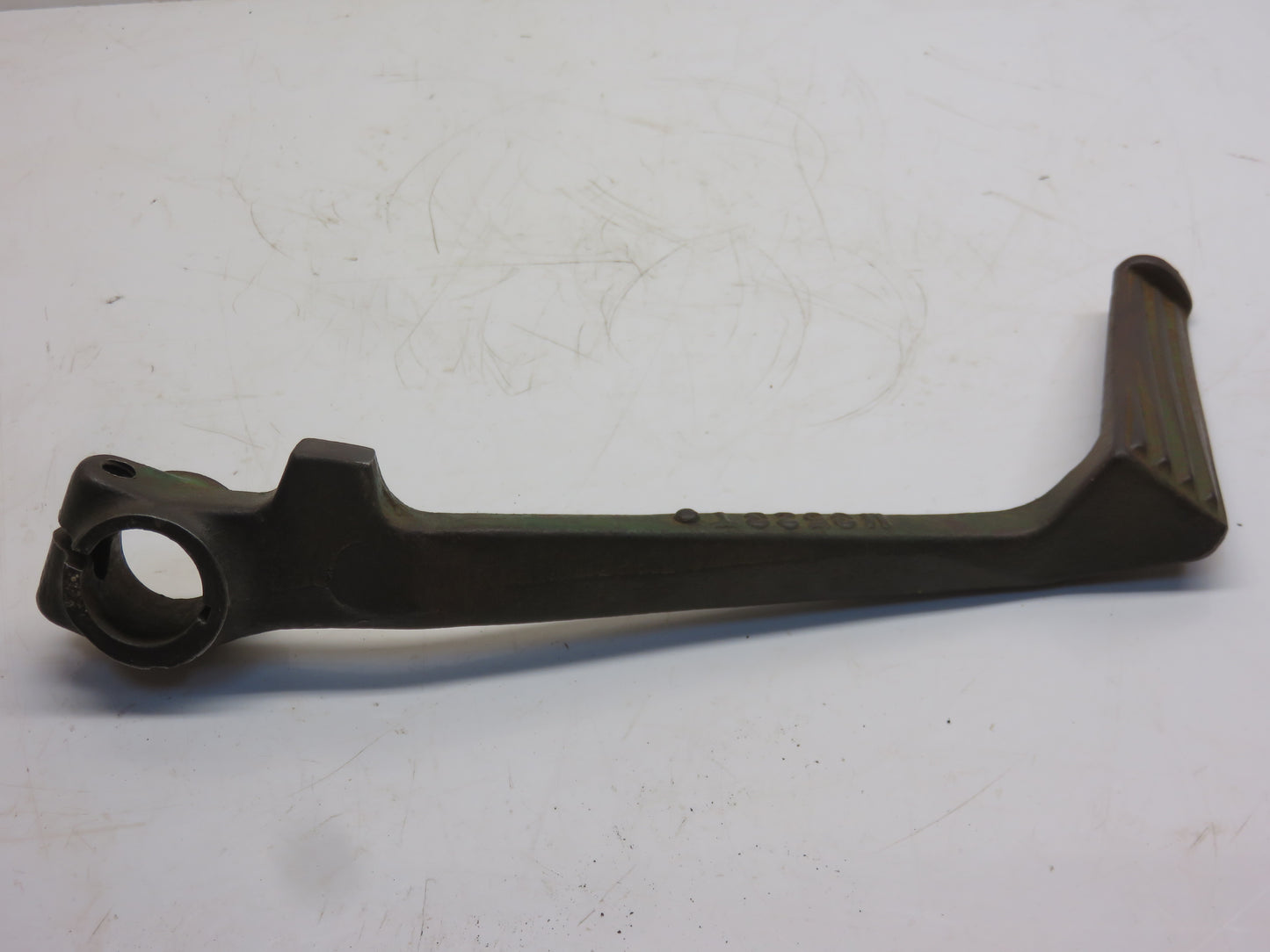 M4331T, M3523T John Deere Clutch Pedal For 420, 430, 435