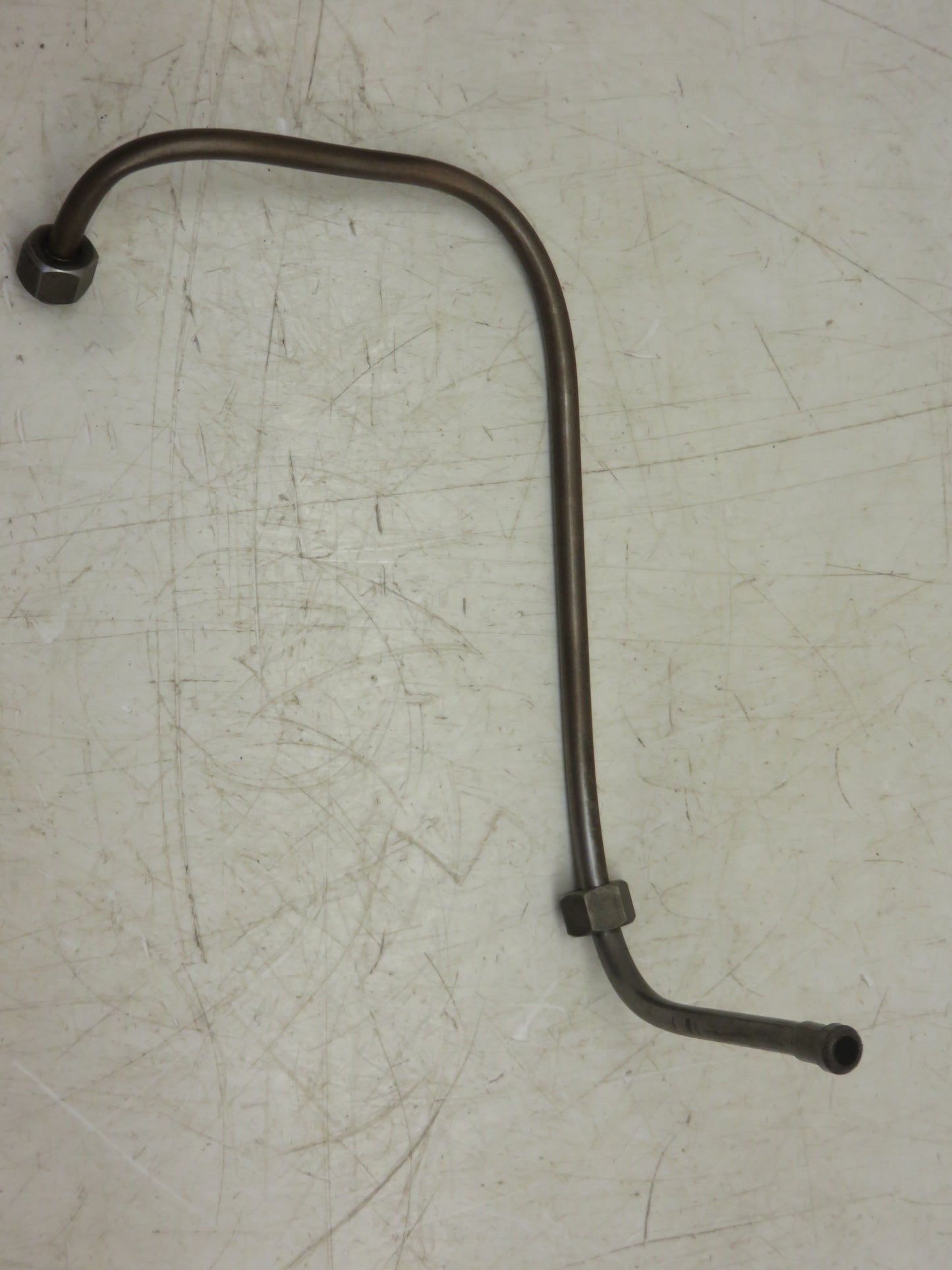 AF264R John Deere Left Hand Main Bearing Oil Line For G