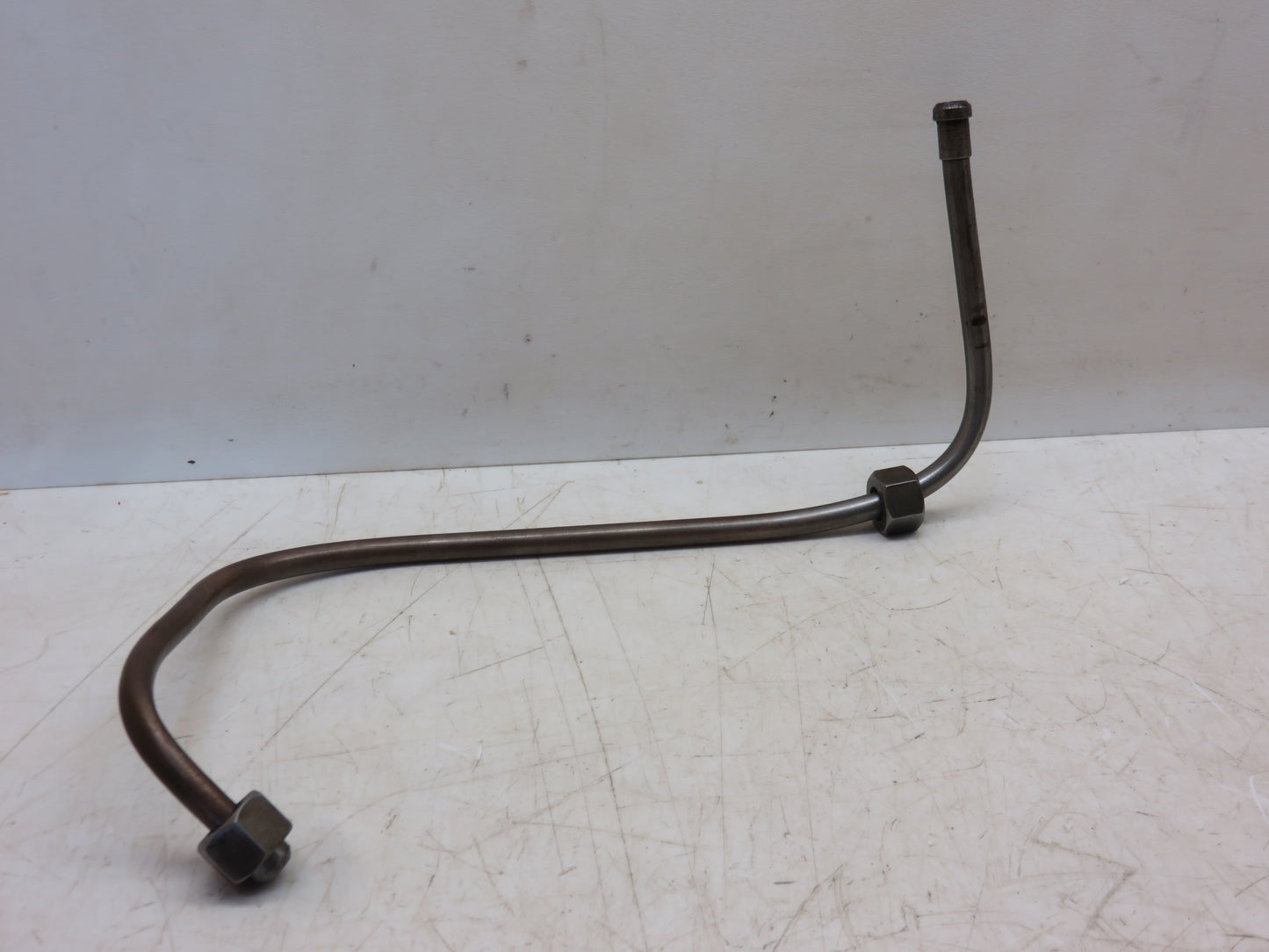 AF264R John Deere Left Hand Main Bearing Oil Line For G