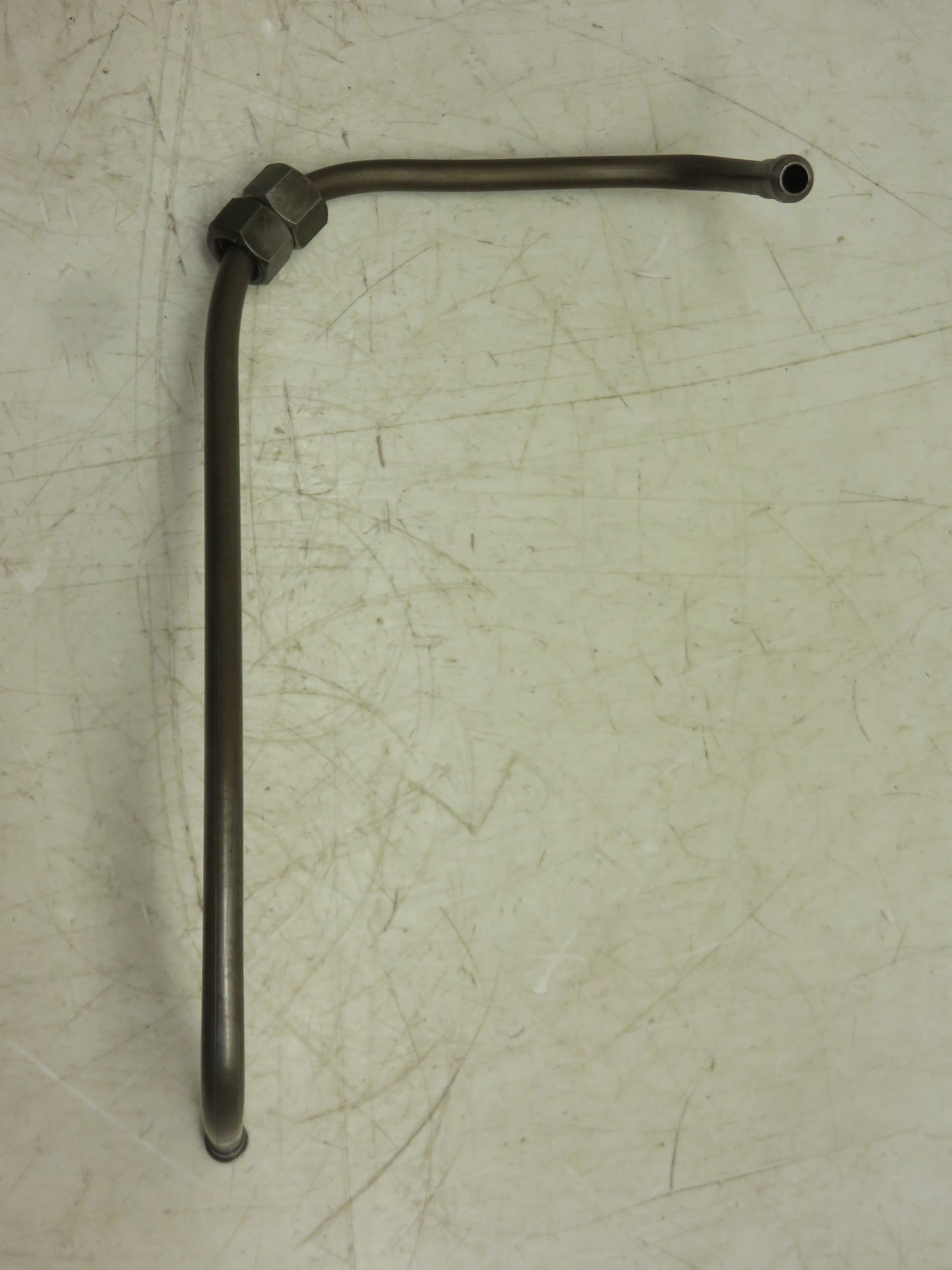 AF264R John Deere Left Hand Main Bearing Oil Line For G