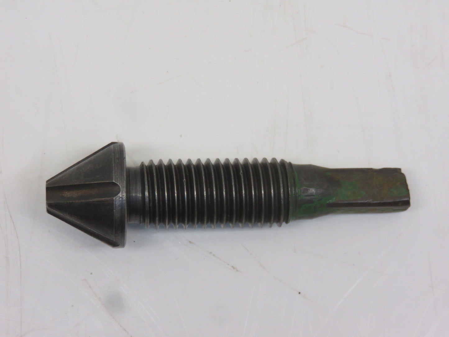 A151R John Deere Brake Adjusting Screw For A, B, G, H, R, 50, 60, 70, 80, 520, 620, 720, 820