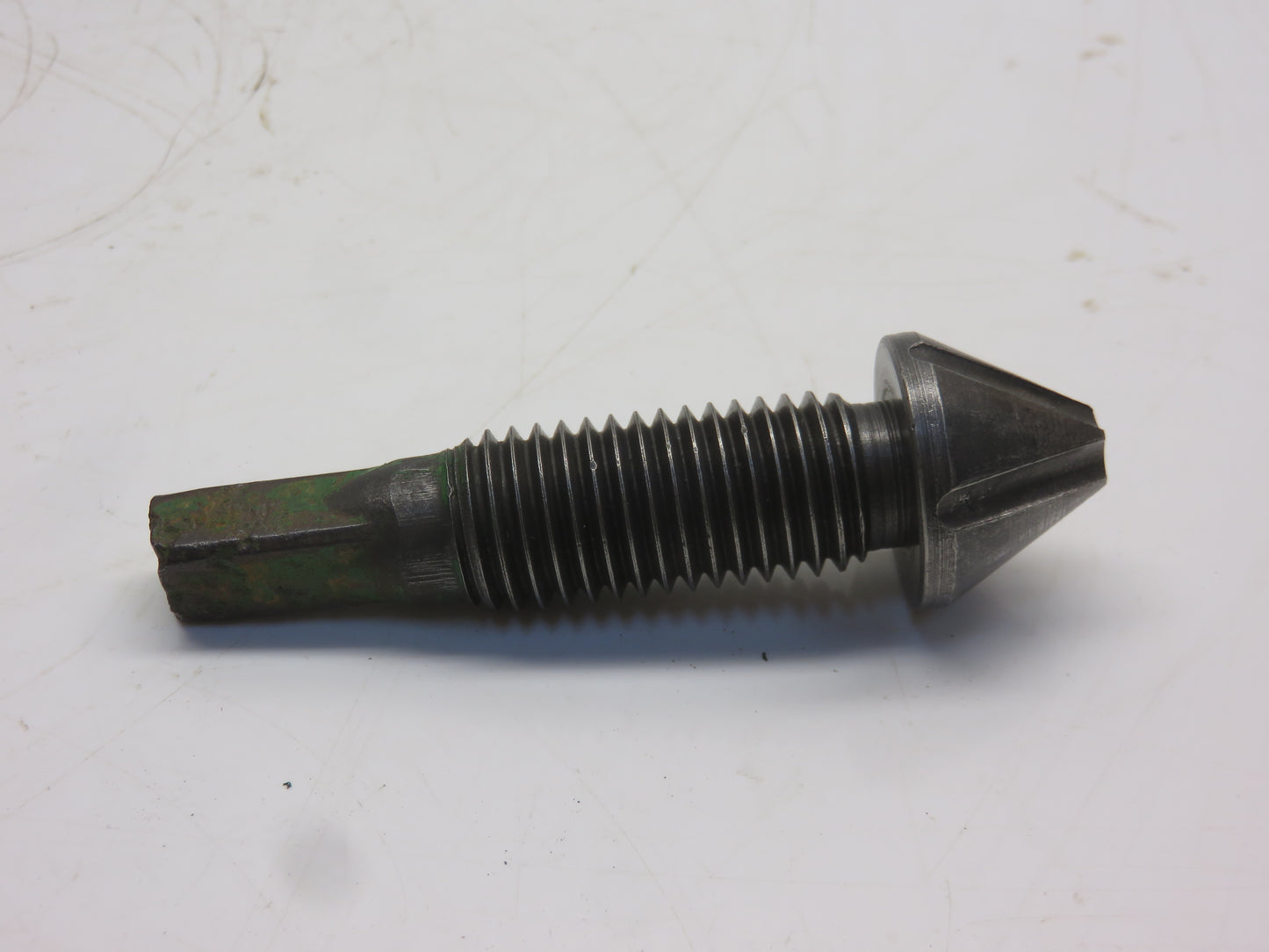 A151R John Deere Brake Adjusting Screw For A, B, G, H, R, 50, 60, 70, 80, 520, 620, 720, 820