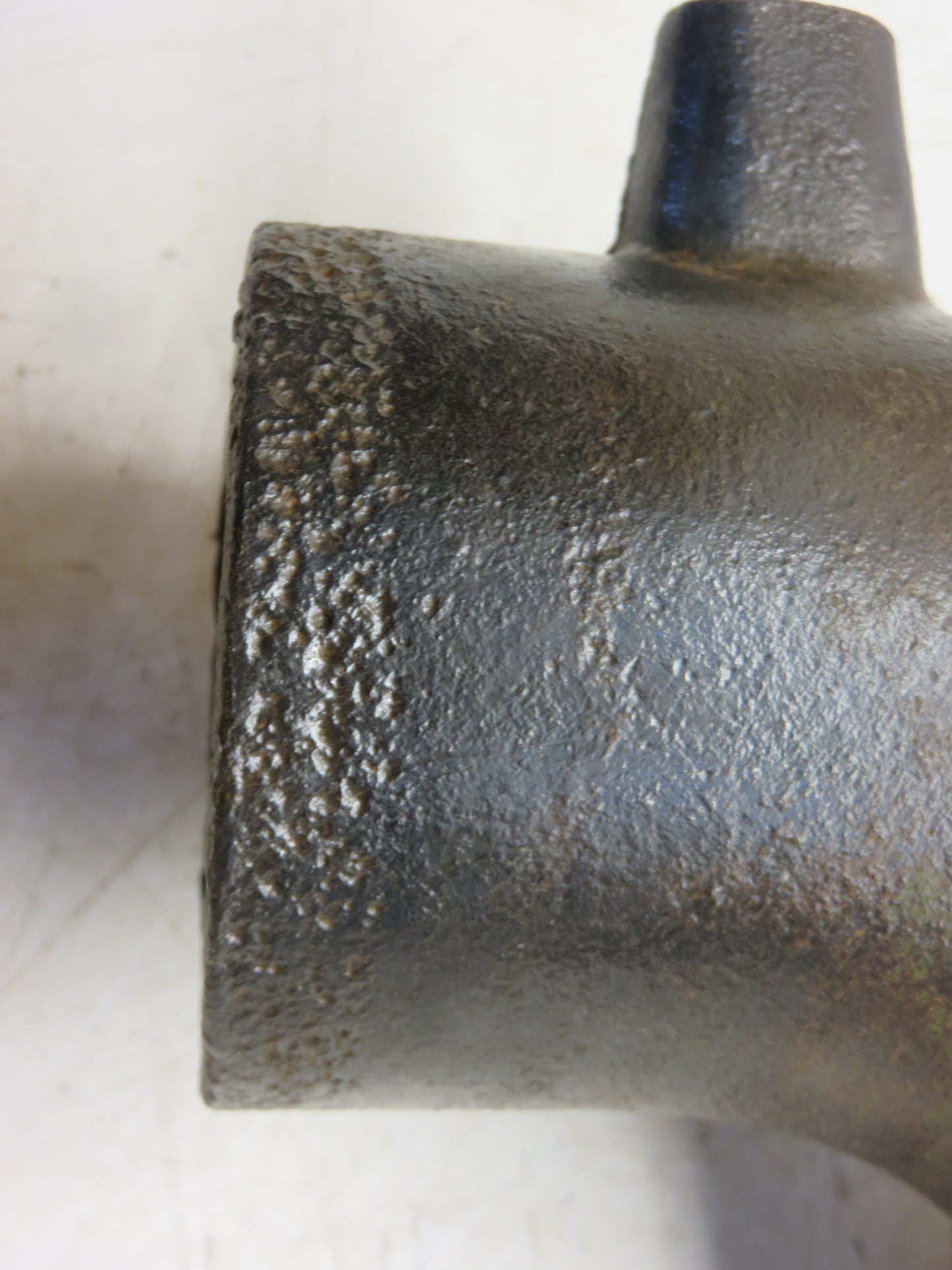 F456R John Deere Radiator Water Inlet Elbow For G