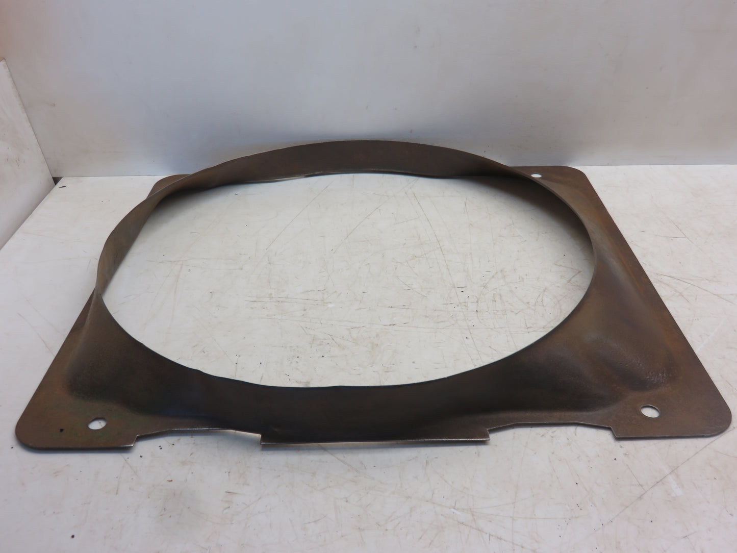 AB4775R, B1512R John Deere Fan Shroud For B, 50, 520, 530