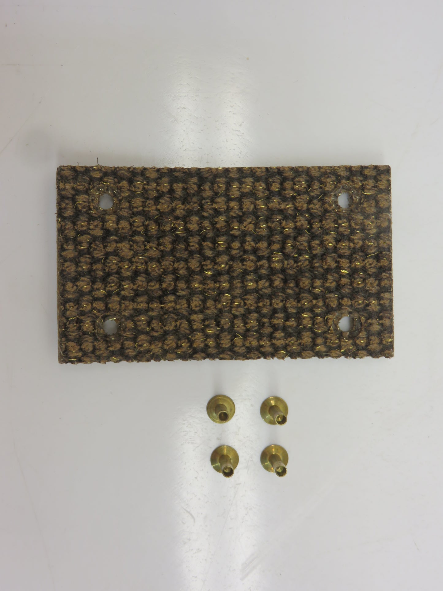 D385R John Deere Belt Pulley Brake Lining With Rivets For GP, GPWT, GPO