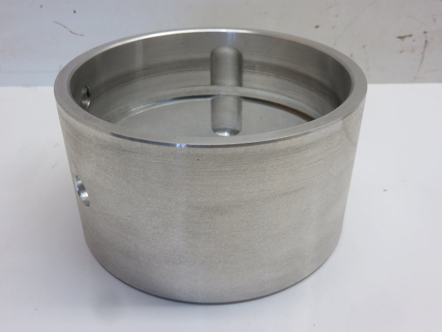 R1404R John Deere Main Bearing For 80, 820, 830