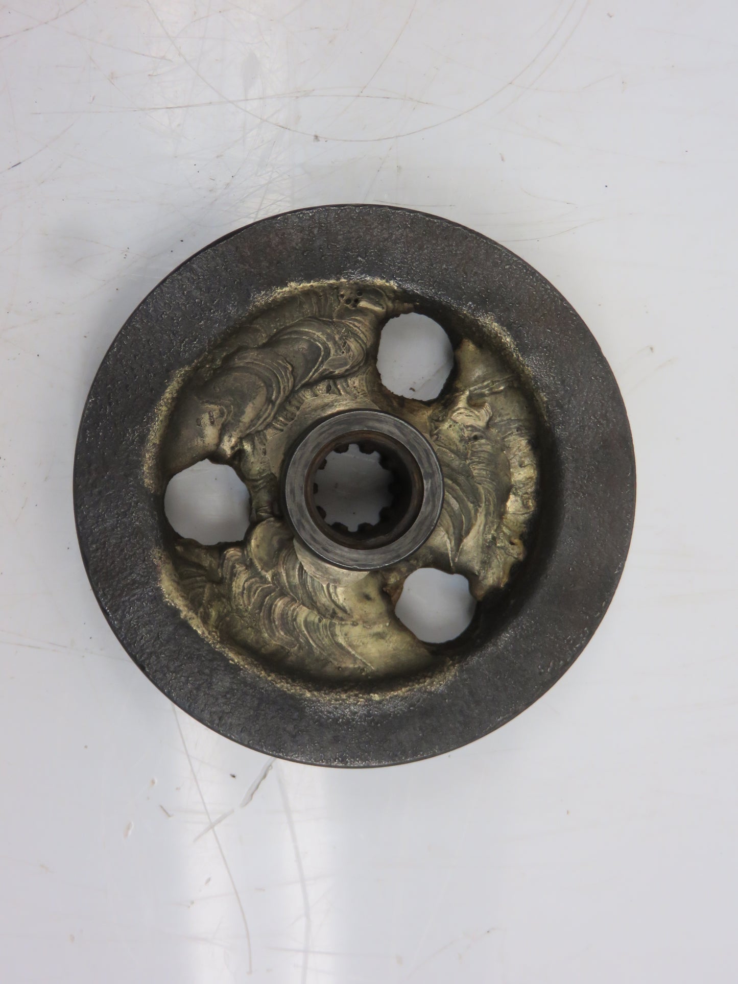 B2124R John Deere Generator Drive Pulley For A, AR, AO, B, BR, BO, H