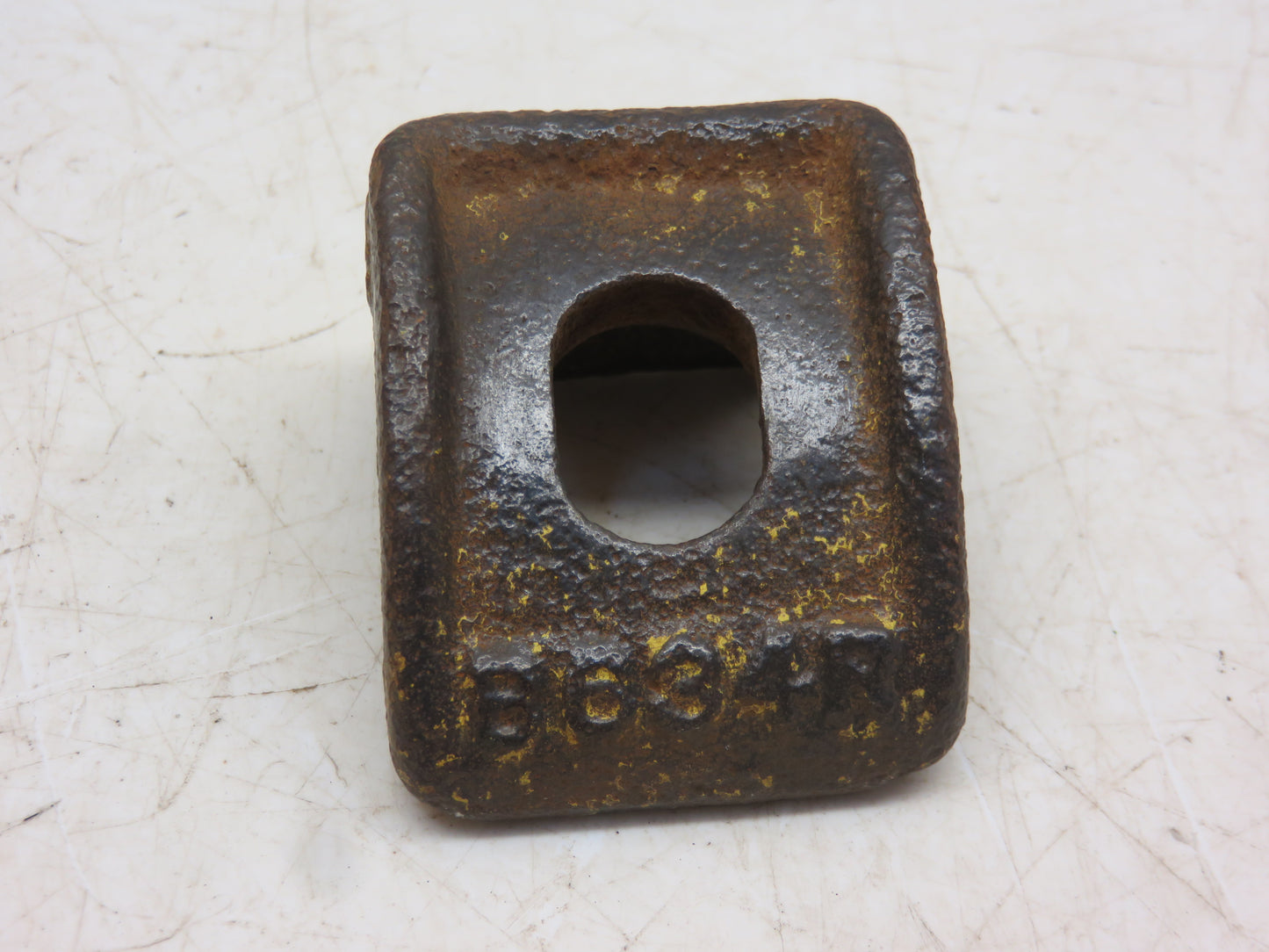 B634R John Deere Wheel Clamp For A, AR, AO, B, BR, BO, G, R, 60, 70, 80, 620, 720, 820