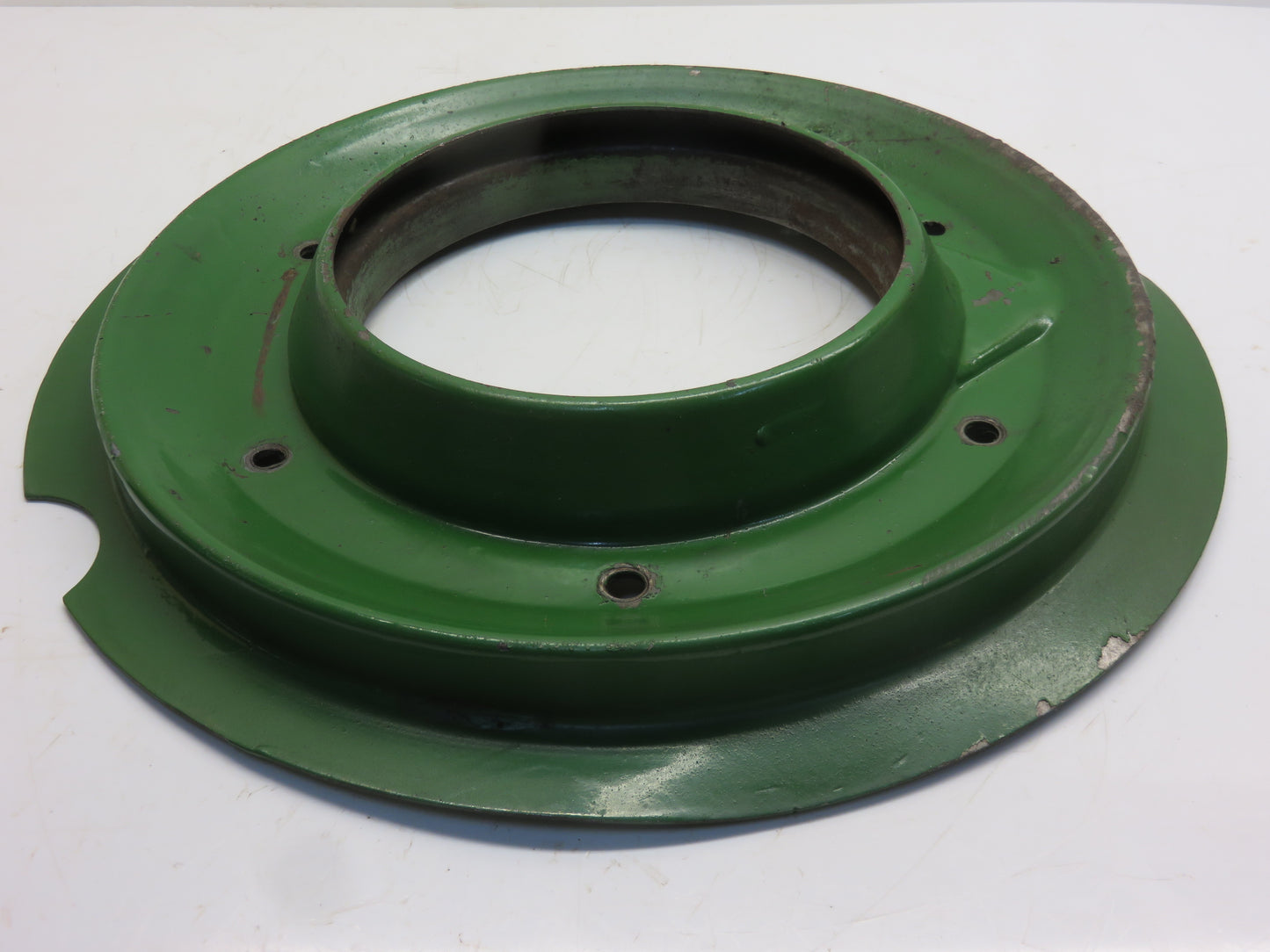 AA2336R John Deere Clutch Pulley Dust Shield For A, AR, AO