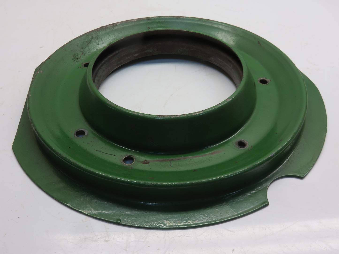 AA2336R John Deere Clutch Pulley Dust Shield For A, AR, AO