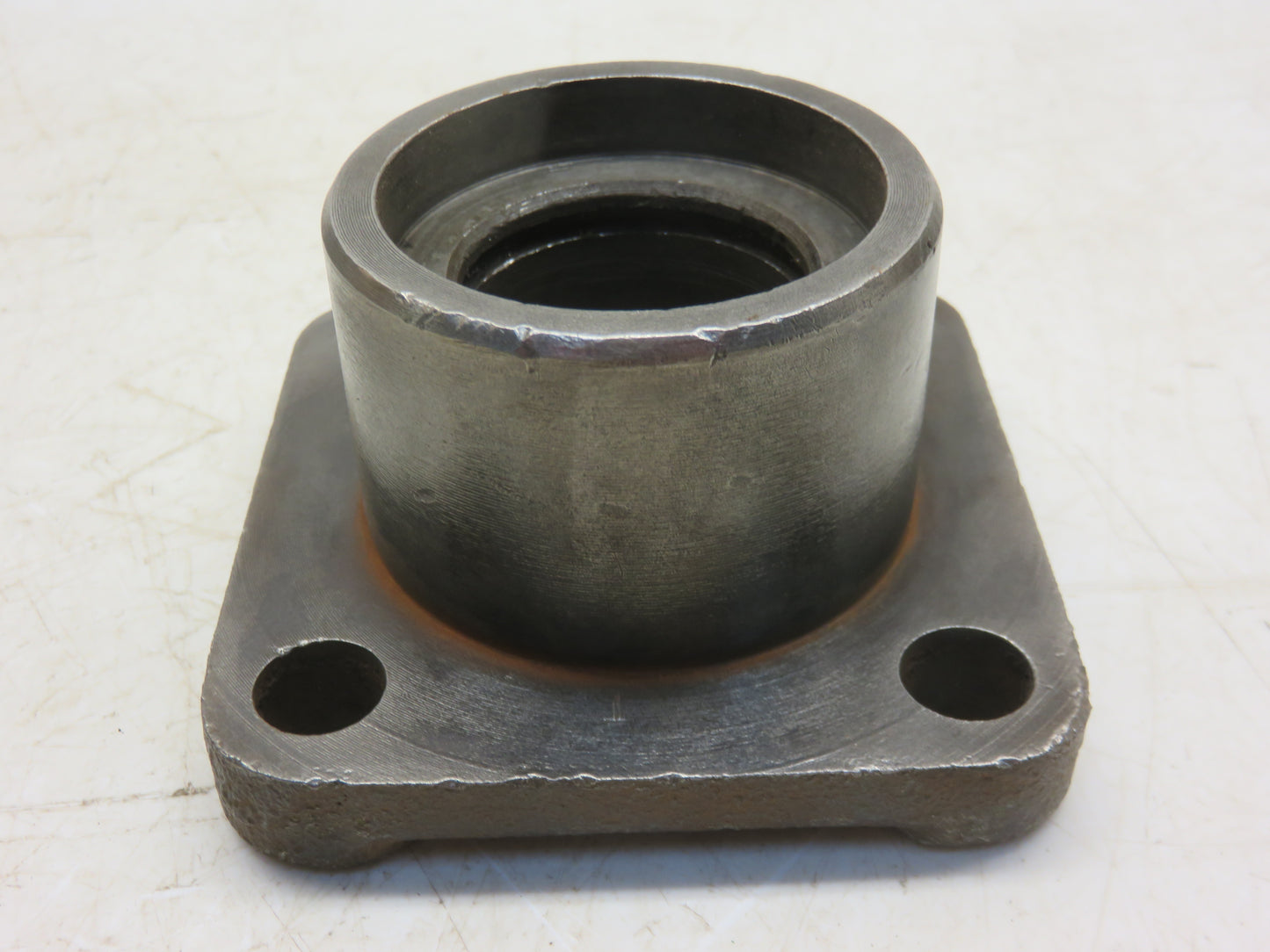 A56R John Deere Steering Worm Bearing Quill For A