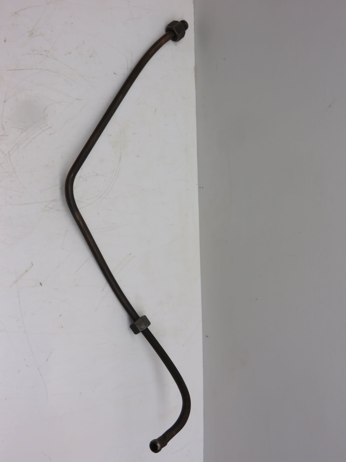 AA3989R John Dere Left Hand Main Bearing Oil Line For A, AR, AO