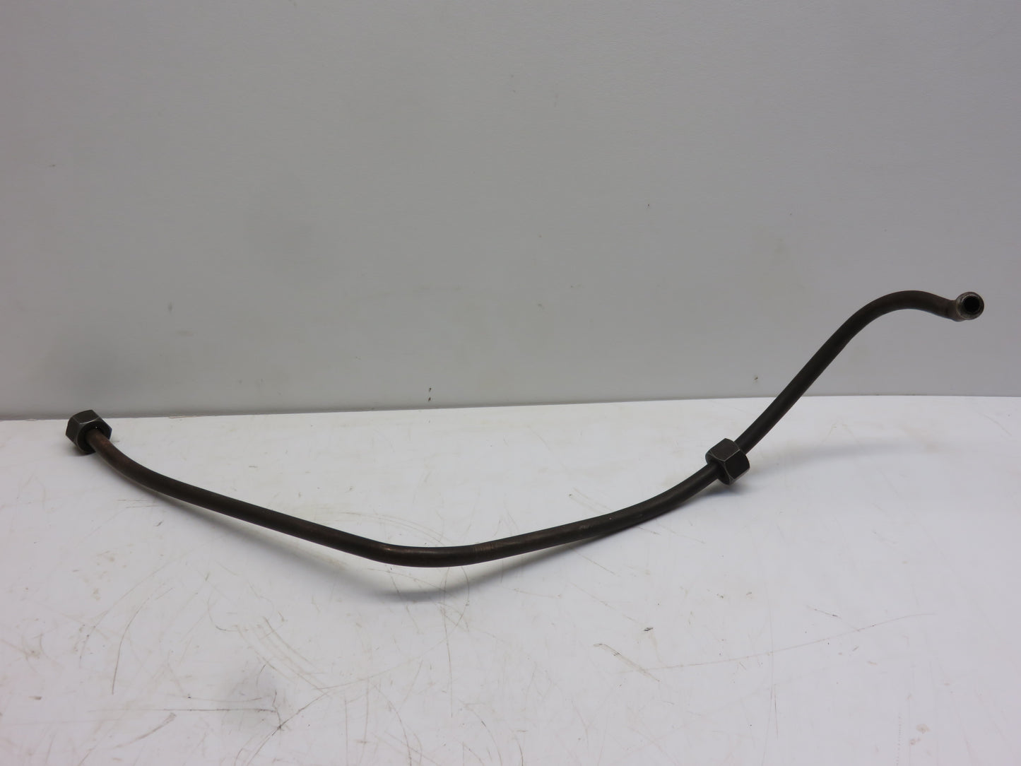 AA3989R John Dere Left Hand Main Bearing Oil Line For A, AR, AO