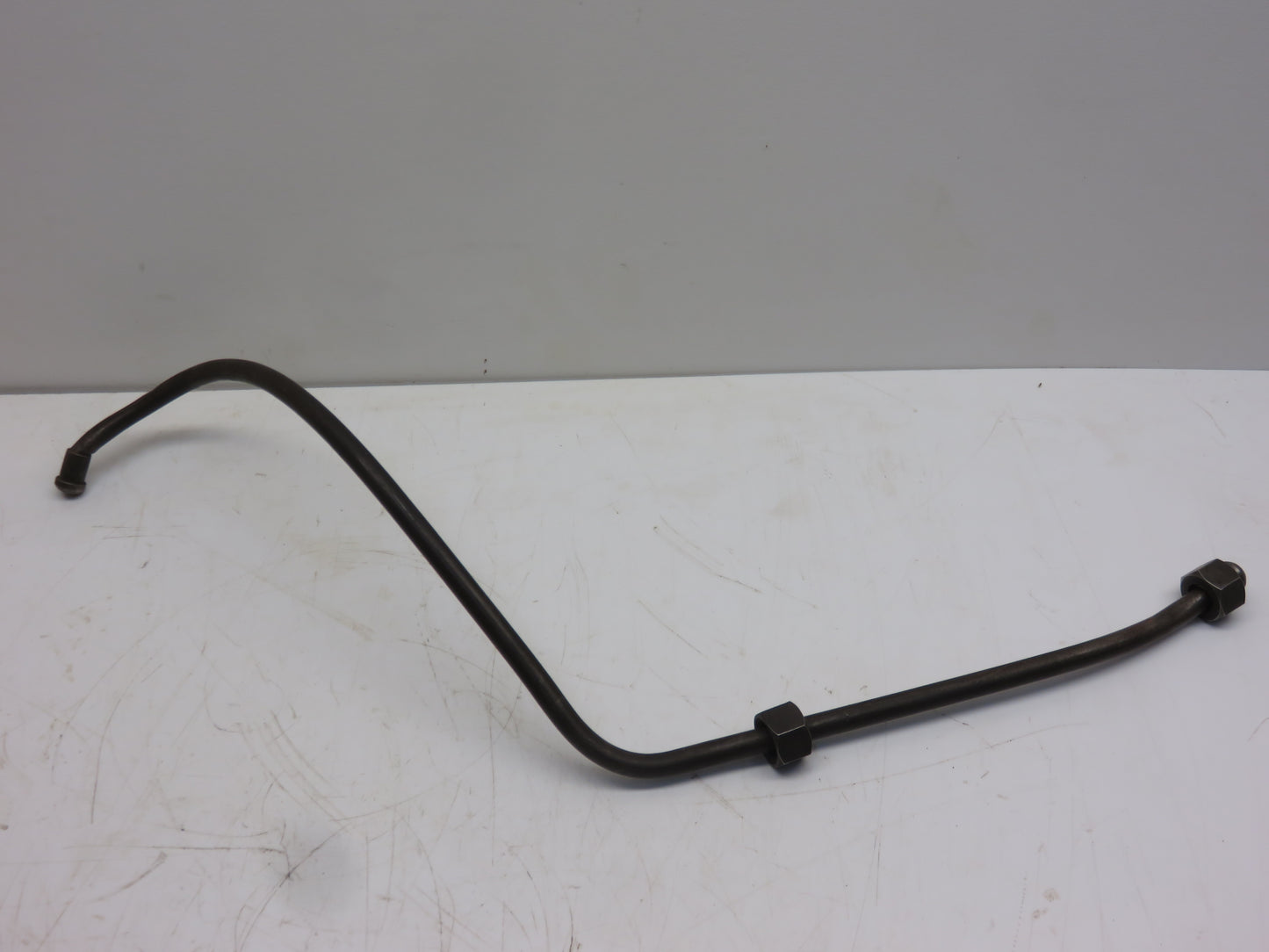 AA3989R John Dere Left Hand Main Bearing Oil Line For A, AR, AO