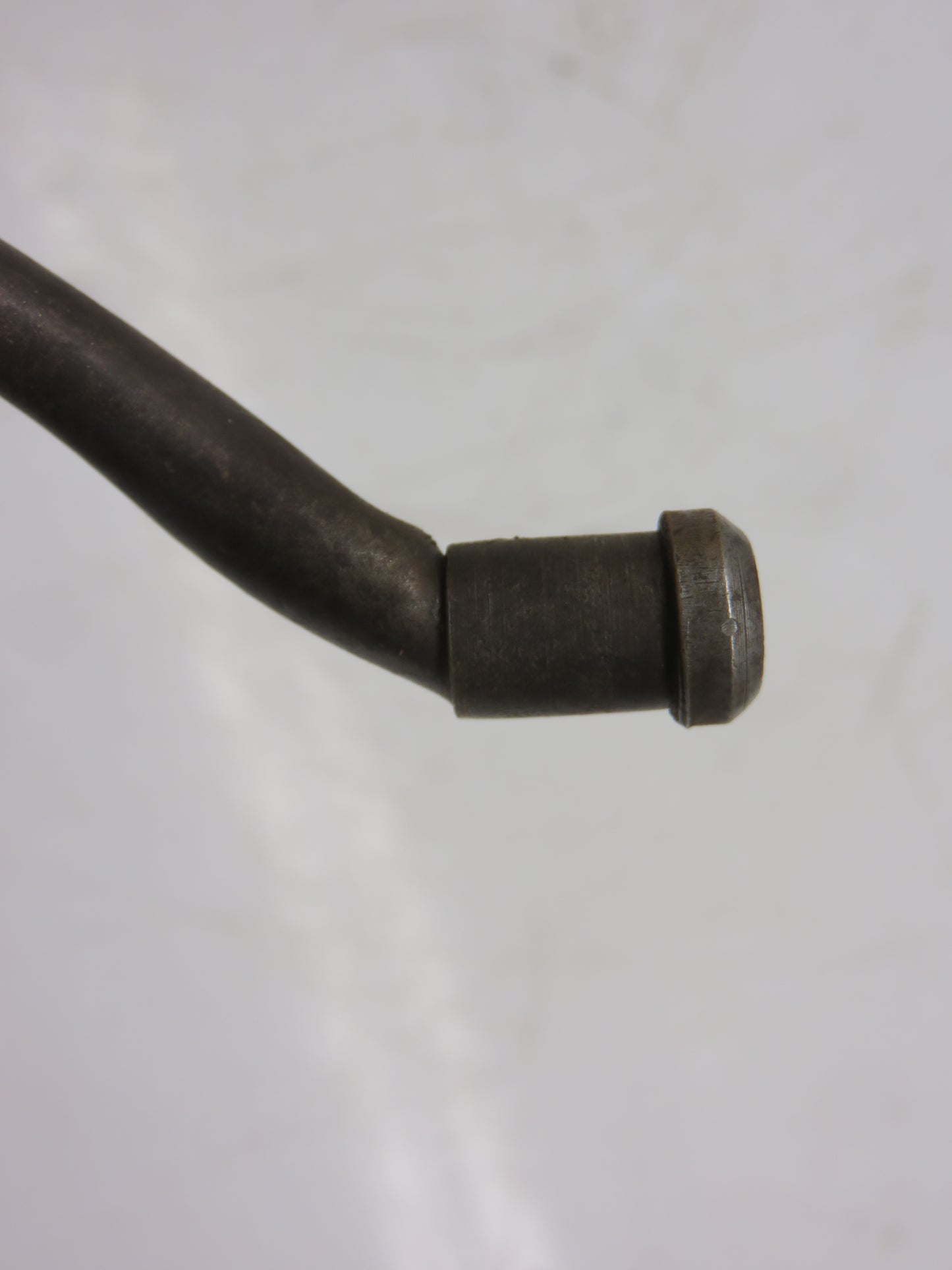 AA3989R John Dere Left Hand Main Bearing Oil Line For A, AR, AO