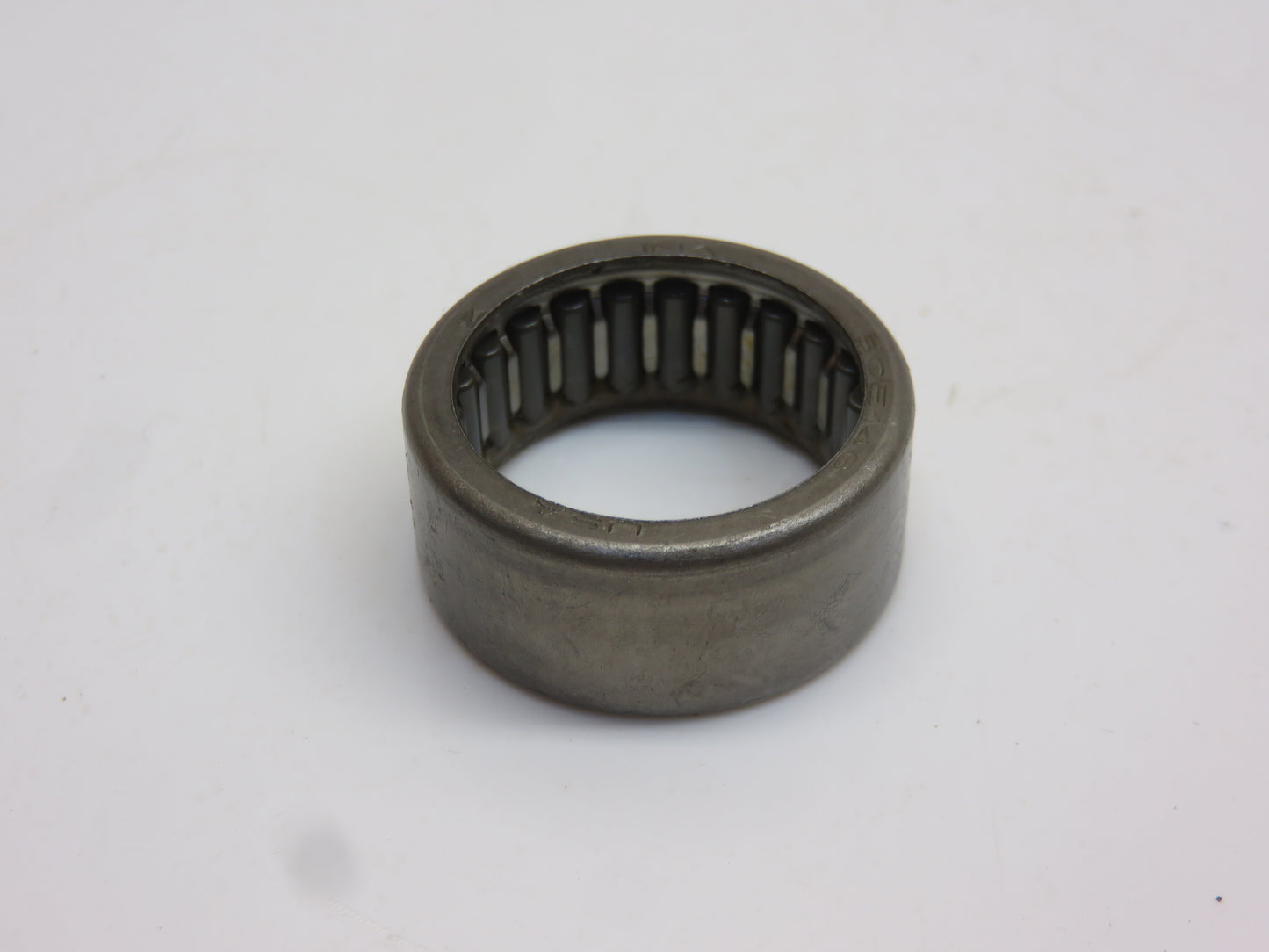 JD8804 John Deere Touch O Matic Pump Bearing For M, MI, MT, 40, 320, 420, 330, 430