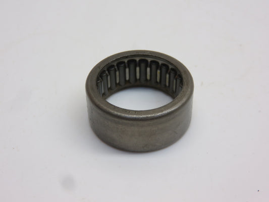 JD8804 John Deere Touch O Matic Pump Bearing For M, MI, MT, 40, 320, 420, 330, 430