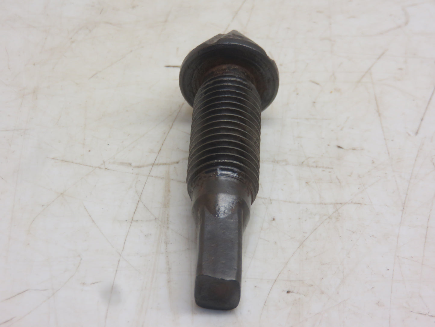 A151R John Deere Brake Adjusting Screw For A, B, G, H, R, 50, 60, 70, 80, 520, 620, 720, 820
