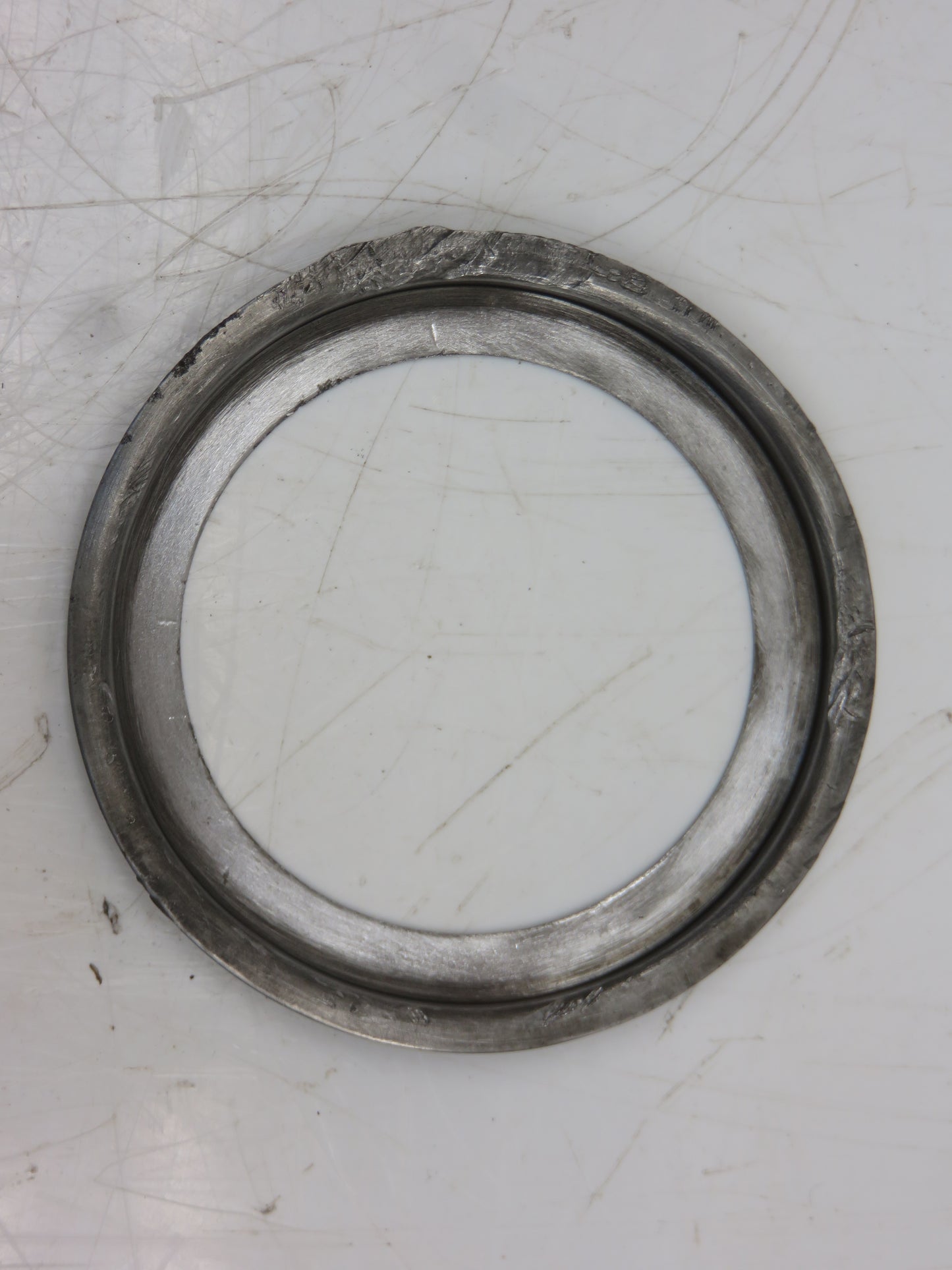 B2434R John Deere Sliding Gear Shaft Left Hand Bearing Oil Retainer For A, B, 50