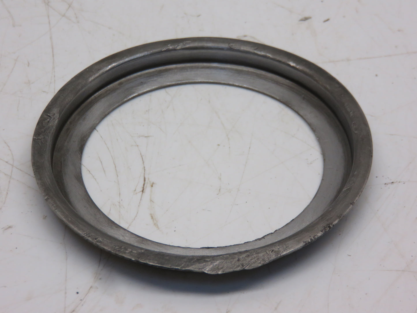 B2434R John Deere Sliding Gear Shaft Left Hand Bearing Oil Retainer For A, B, 50