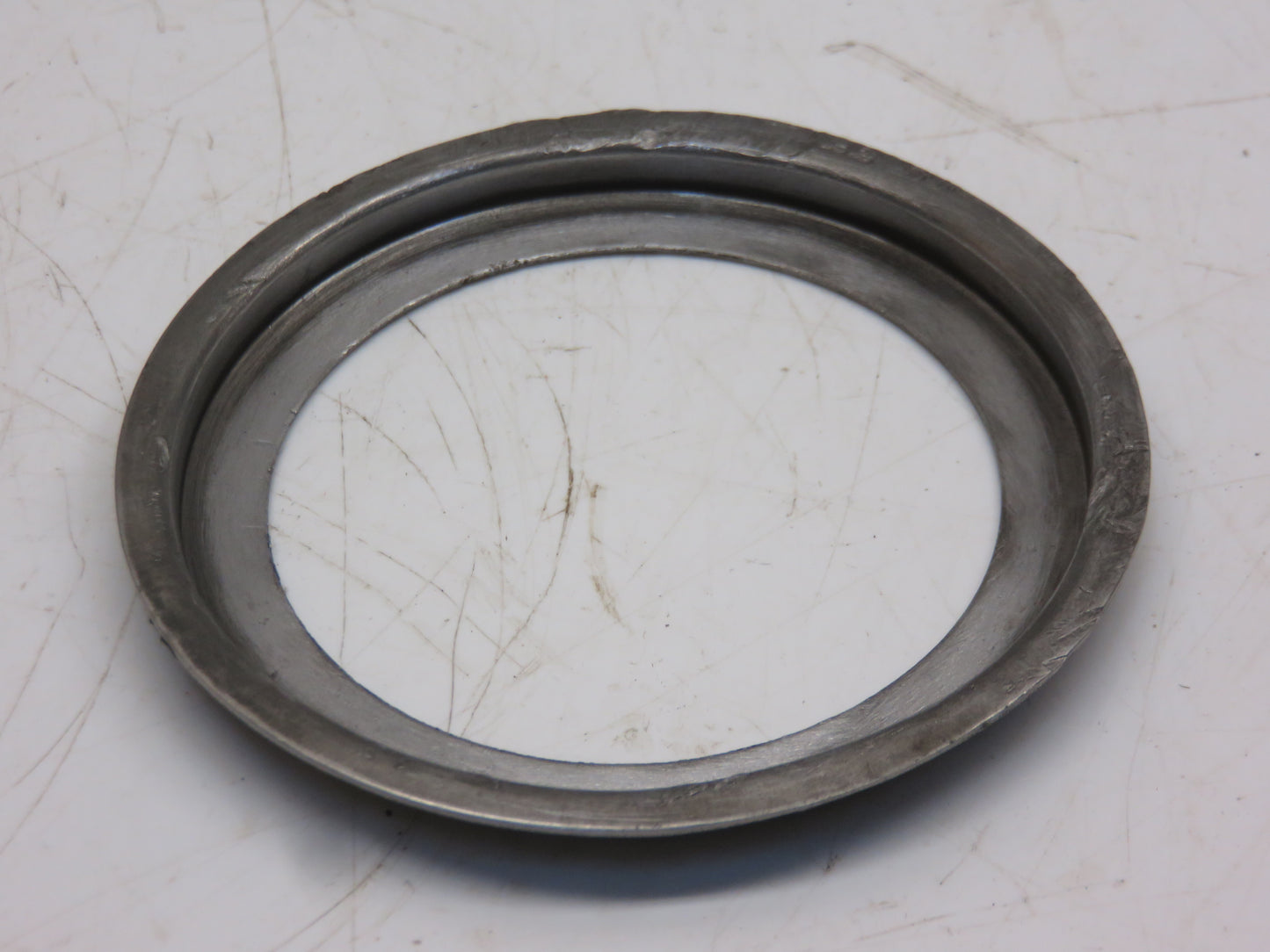 B2434R John Deere Sliding Gear Shaft Left Hand Bearing Oil Retainer For A, B, 50