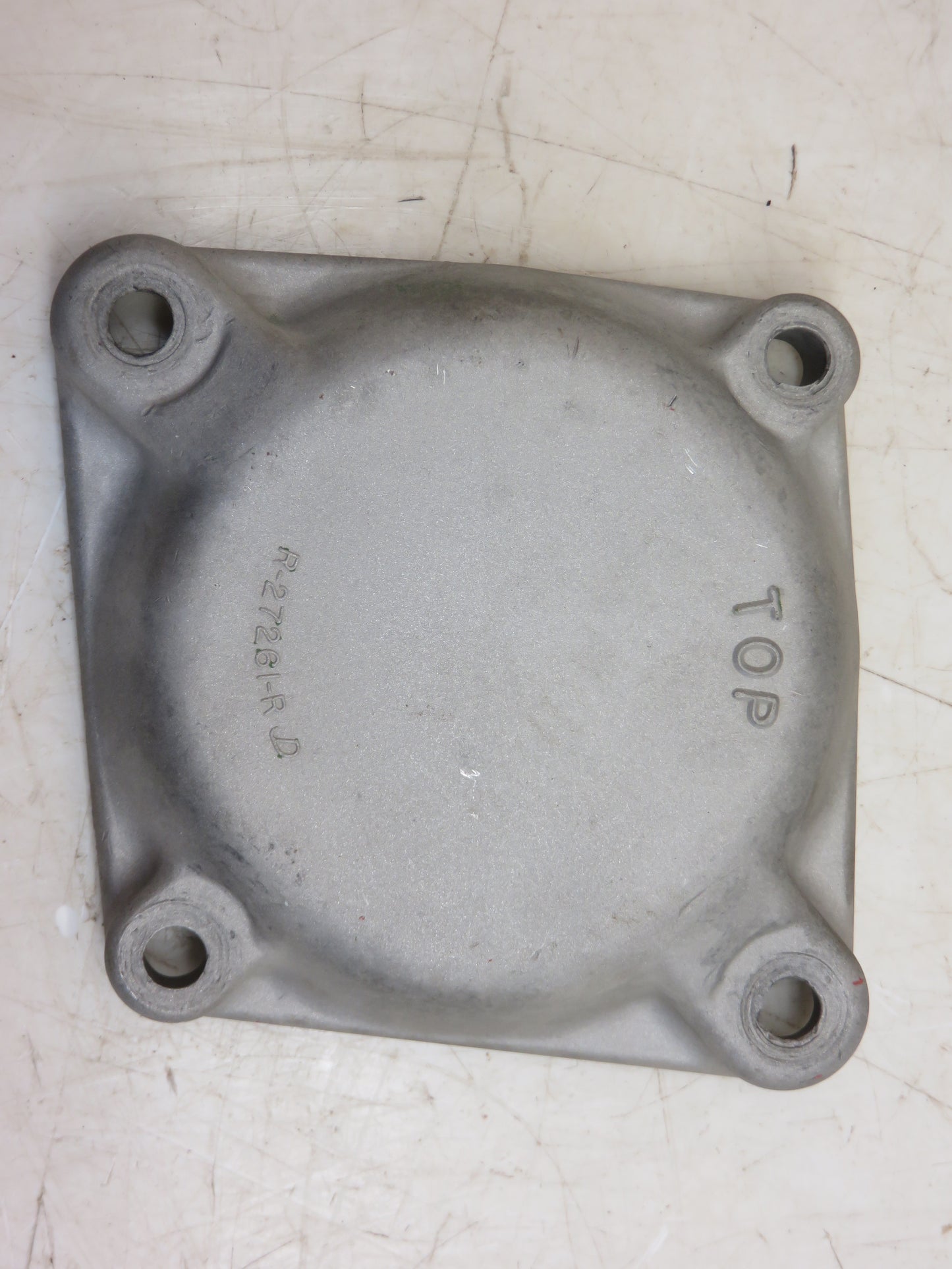 R27261, R42054 John Deere Oil Filter Cover For 3010, 4010, 3020, 4000, 4020, 4230