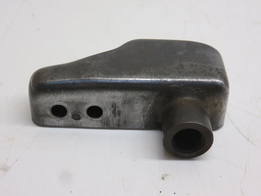 AF3242R John Deere Engine Oil Relief Valve Spring Bracket For A, AR, AO, 60, 70, 620, 720, 630, 730