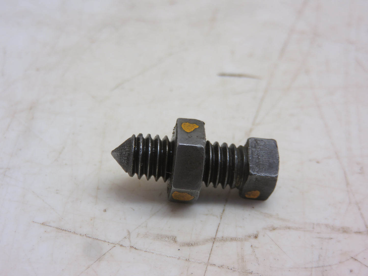 22H724A John Deere Set Screw For M, 40, 320, 420, 330, 430