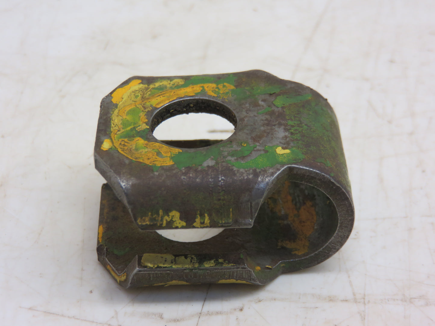 M1482T John Deere Light Clamp For M, 40, 320, 420, 330, 430, 435, 1010, 3010, 3020