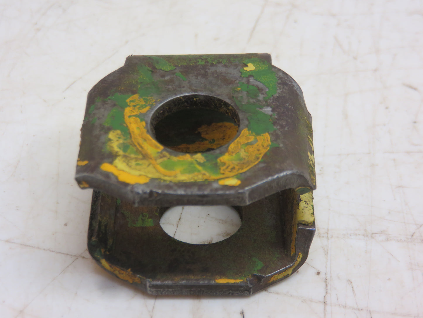 M1482T John Deere Light Clamp For M, 40, 320, 420, 330, 430, 435, 1010, 3010, 3020