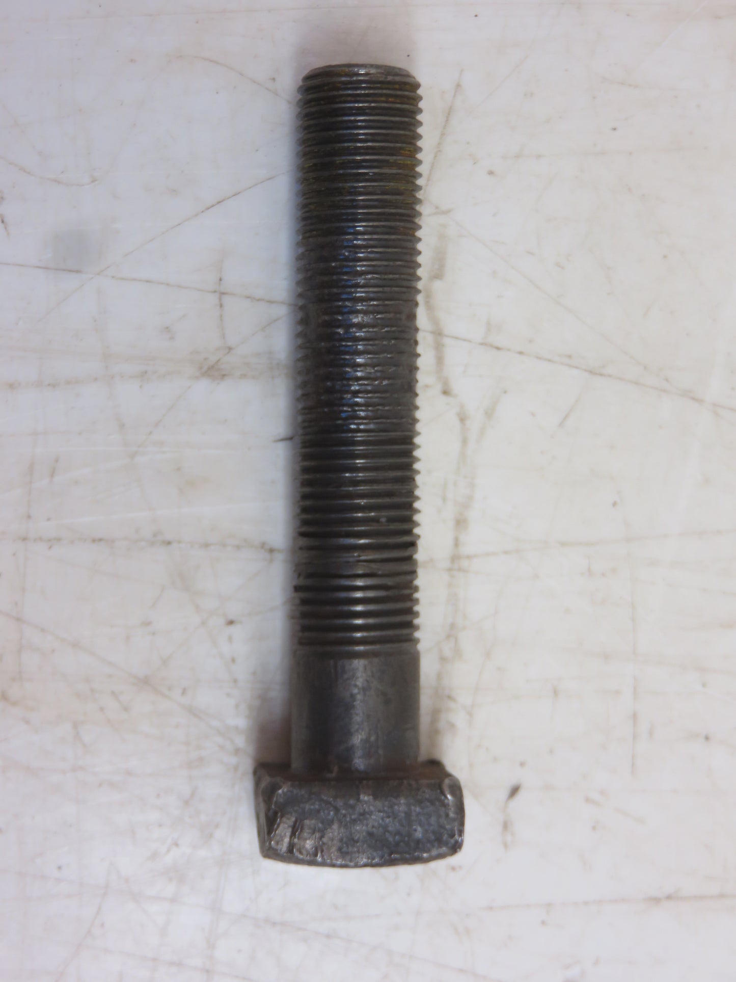 M3800T John Deere Rear Wheel Bolt For 40, 320, 420, 330, 430, 1010