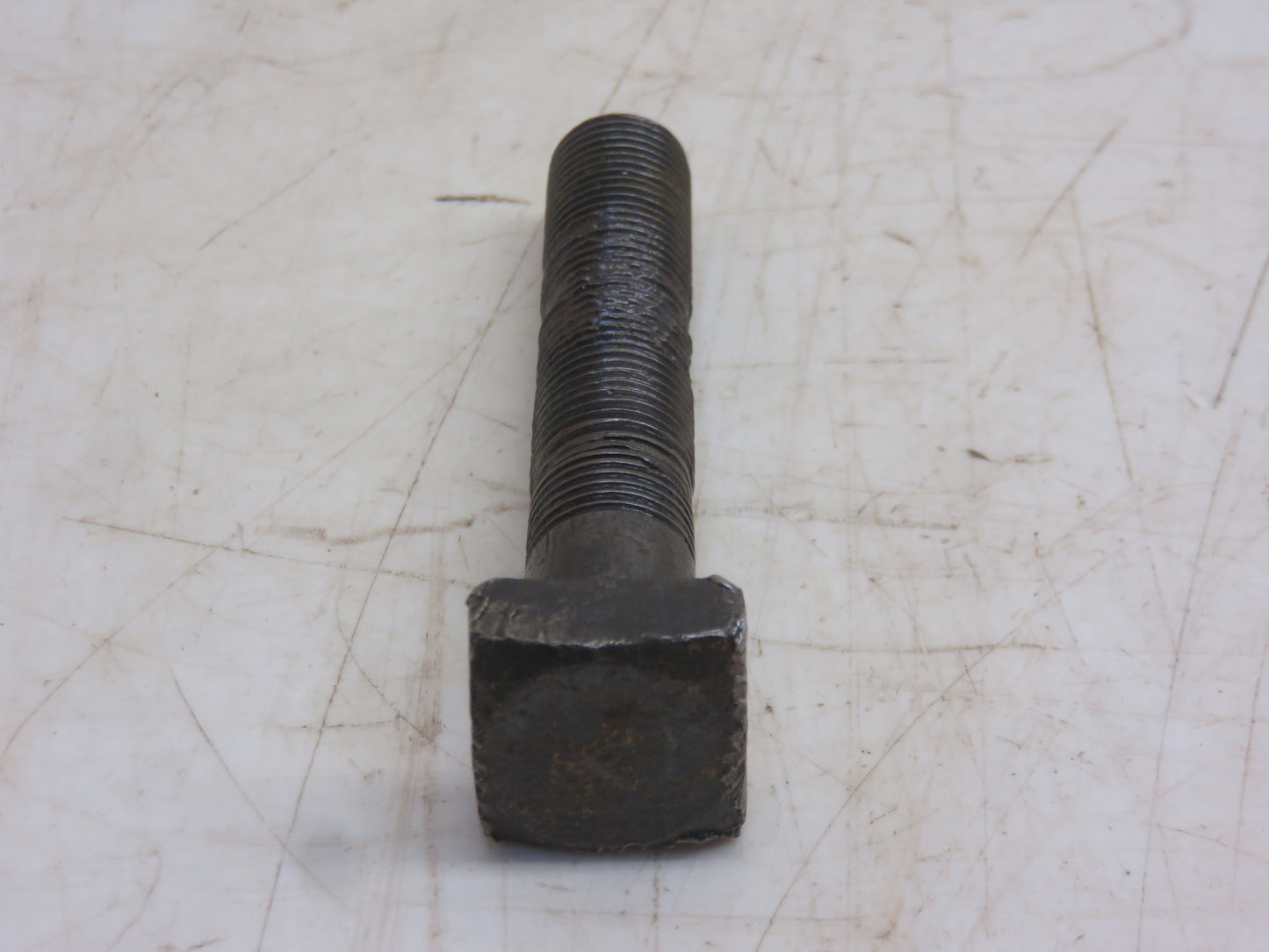 M3800T John Deere Rear Wheel Bolt For 40, 320, 420, 330, 430, 1010