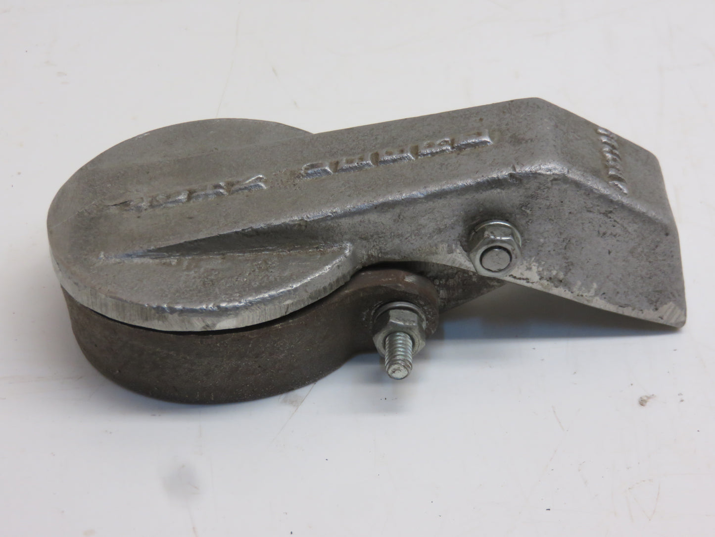 AR41708 John Deere Exhaust Rain Cap For 3020, 4020