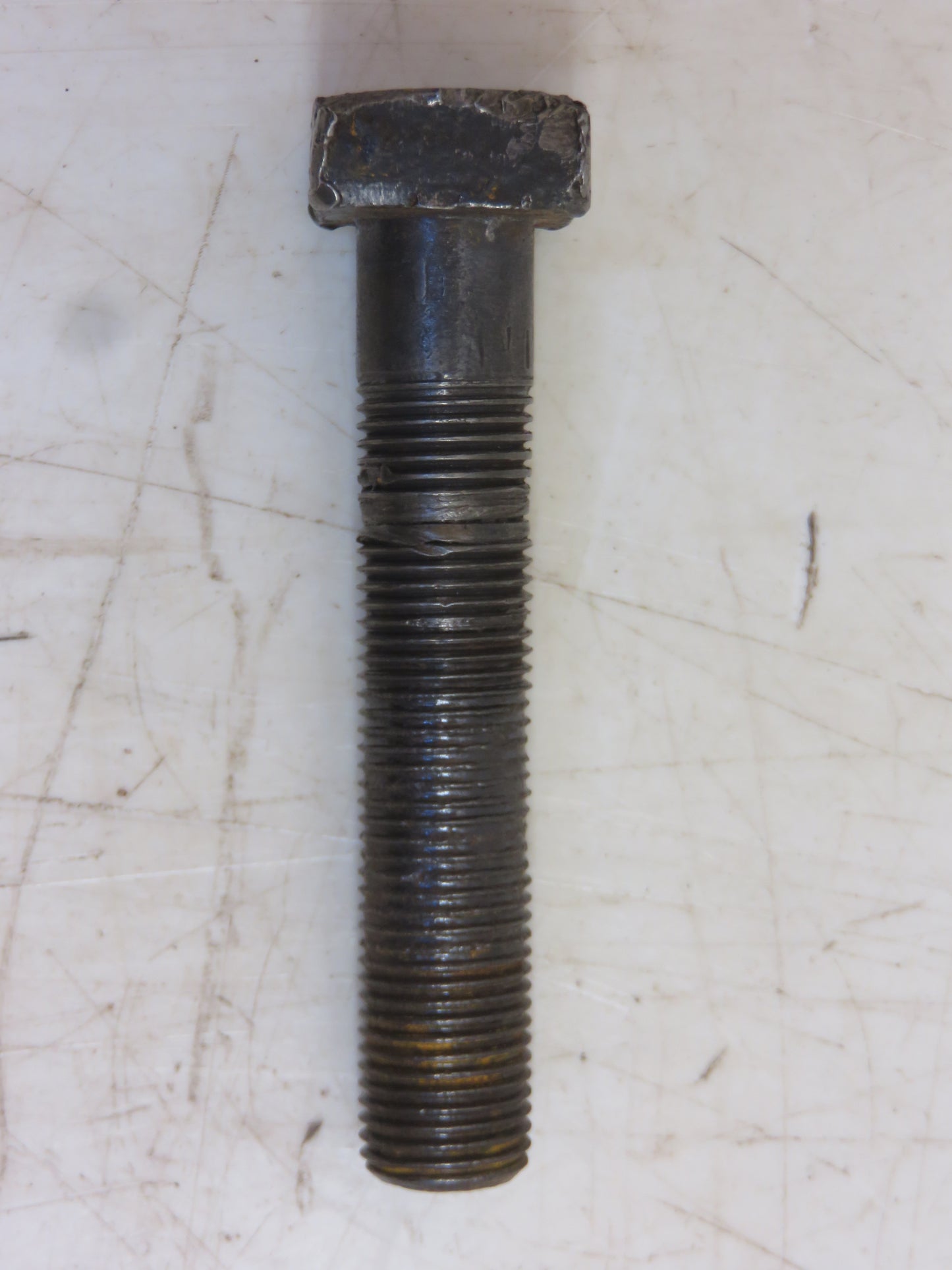 M3800T John Deere Rear Wheel Bolt For 40, 320, 420, 330, 430, 1010