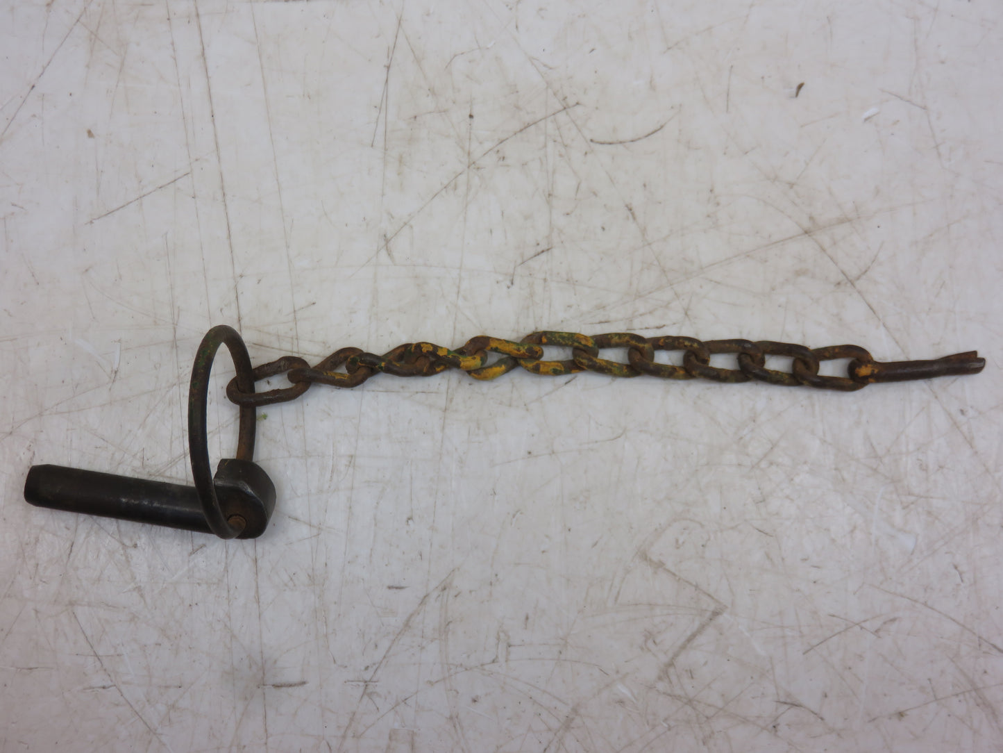AM1909T John Deere Quick Lock Pin With Chain For 40, 320, 420, 330, 430, 435