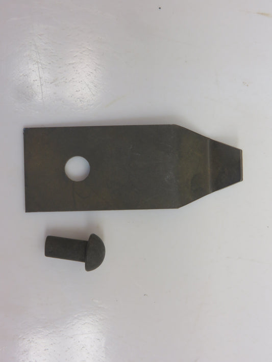 F1391R John Deere Clutch Pulley Cover Retaining Spring For 70, 720, 730