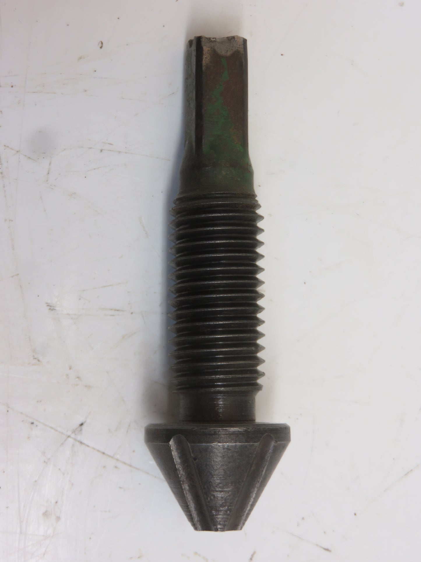 A151R John Deere Brake Adjusting Screw For A, B, G, H, R, 50, 60, 70, 80, 520, 620, 720, 820