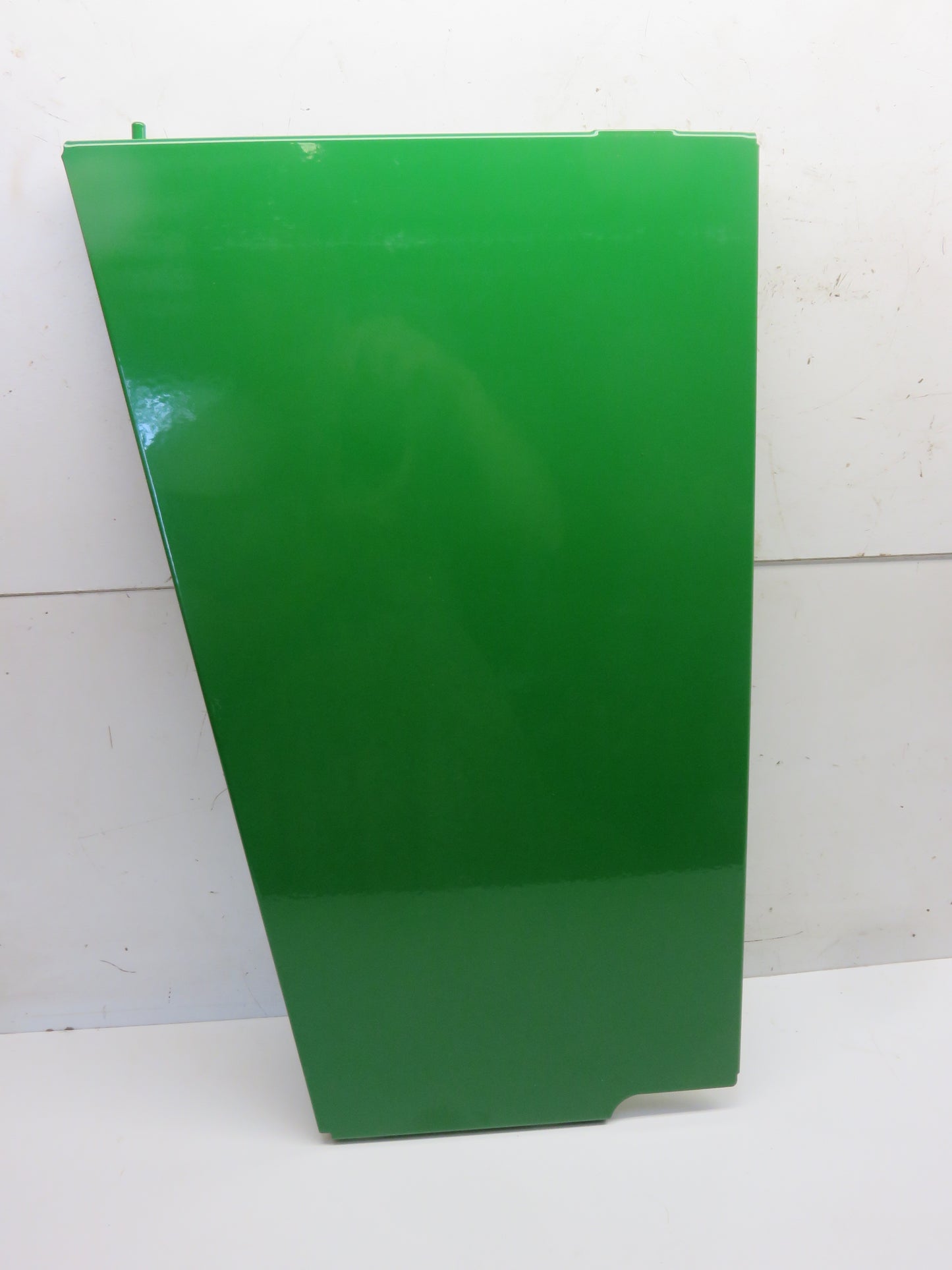 AR40774 John Deere Left Rear Engine Side Shield For 4000, 4020