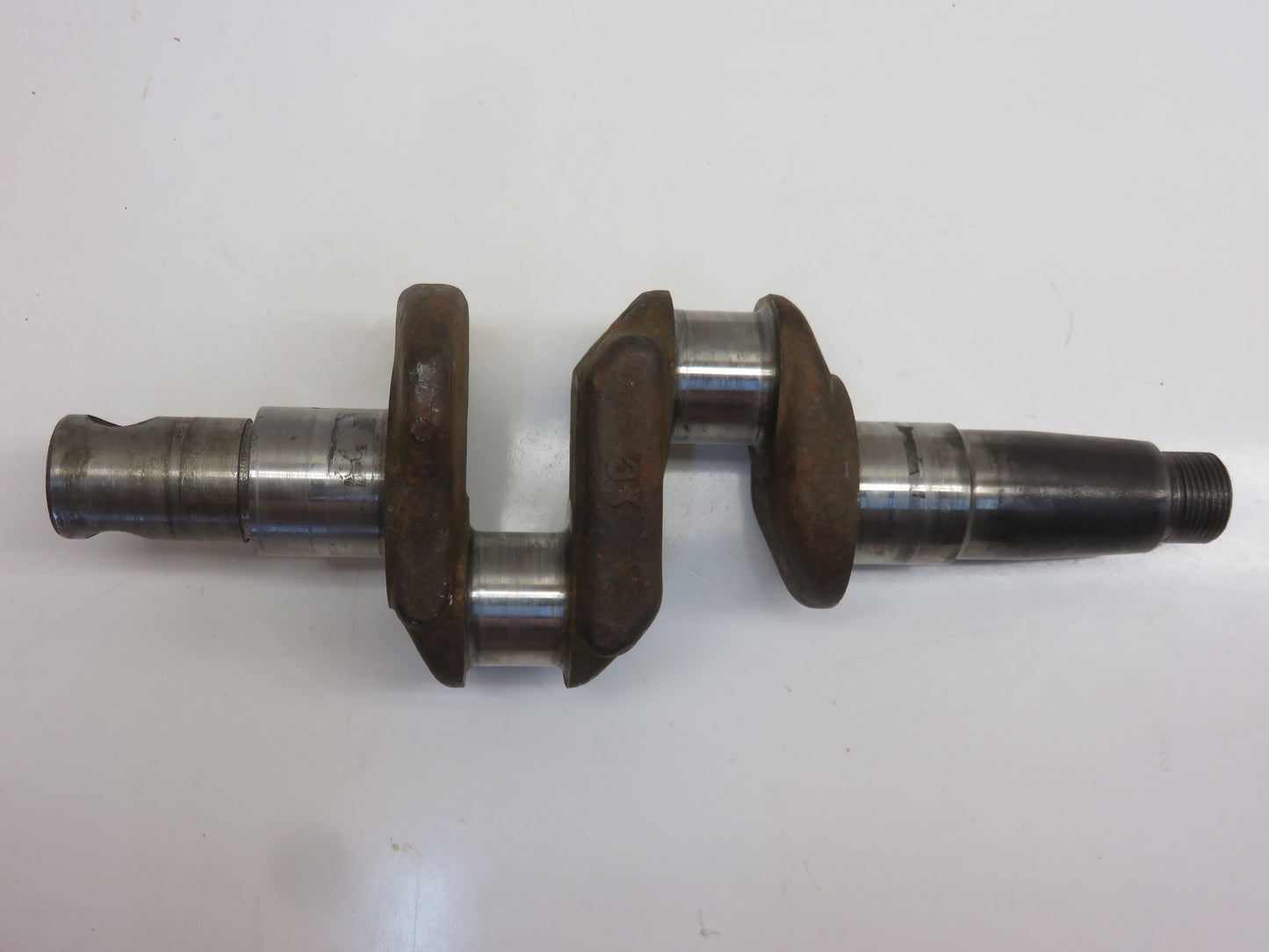AR698R, R614R John Deere Crankshaft For R Pony Motor