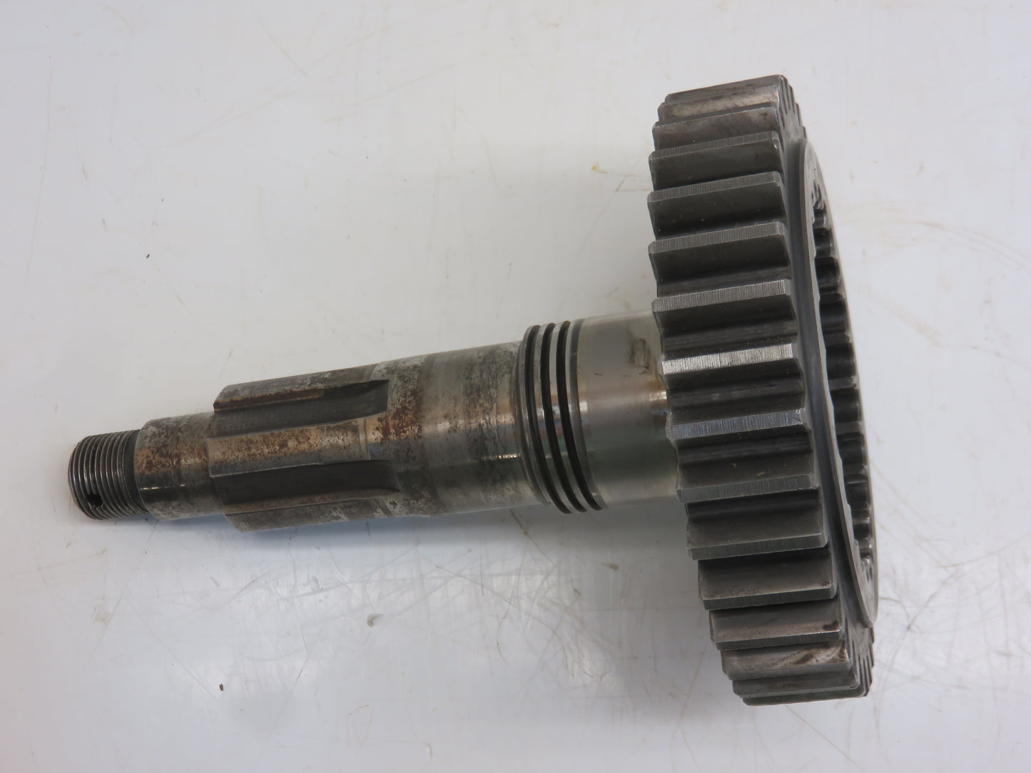 AA6523R, A5572R John Deere Transmission Drive Shaft For 620, 630