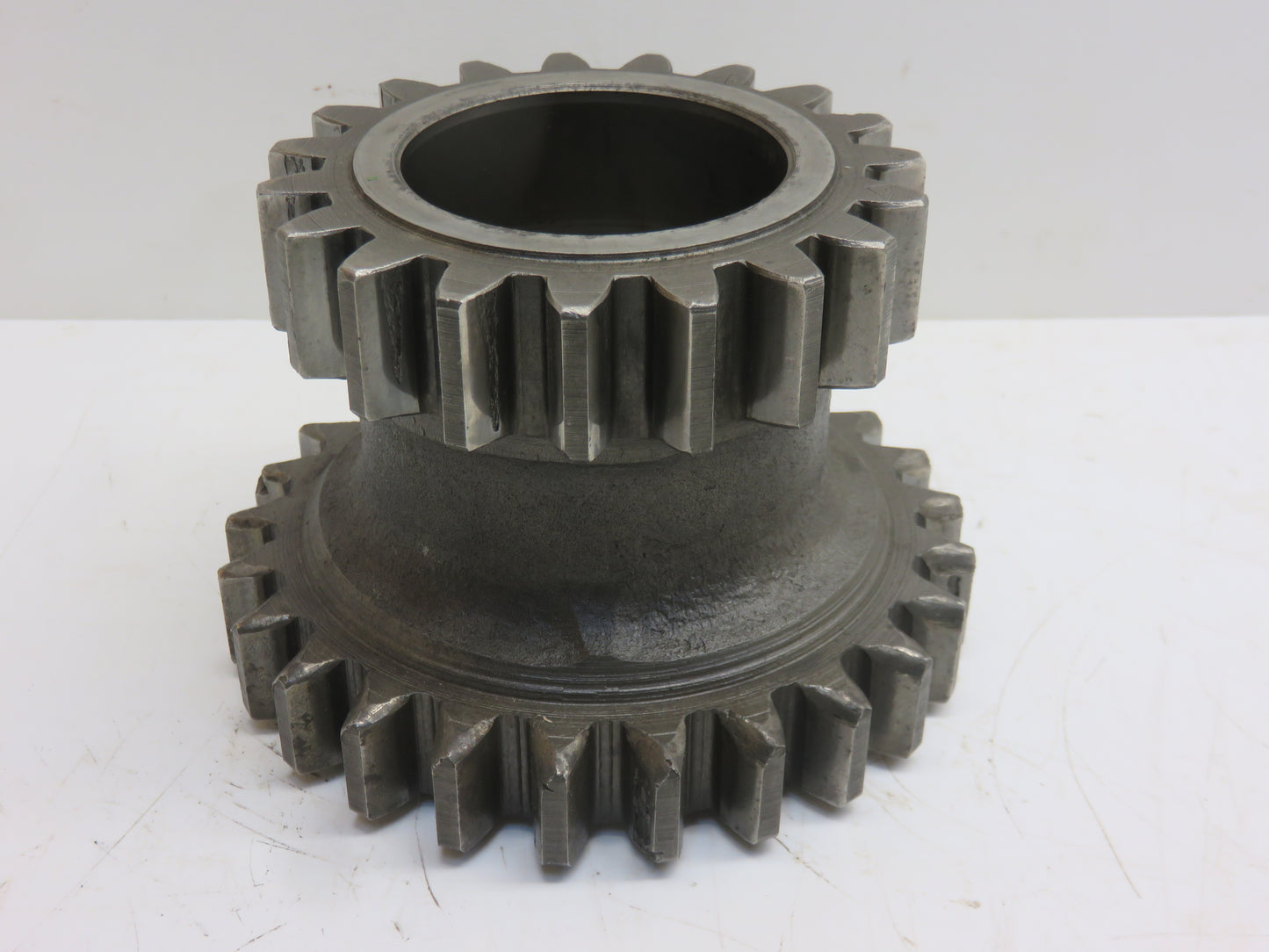 A2312R John Deere Countershaft Idler Gear For A