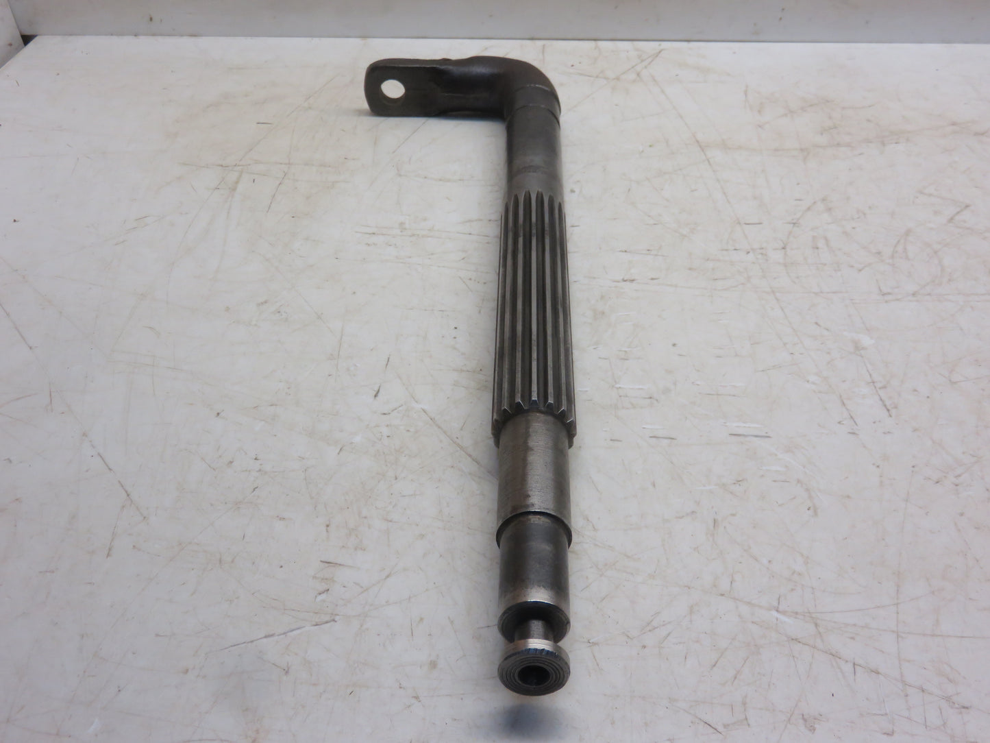 F1401R John Deere Clutch Fork Shaft For 70, 720, 730