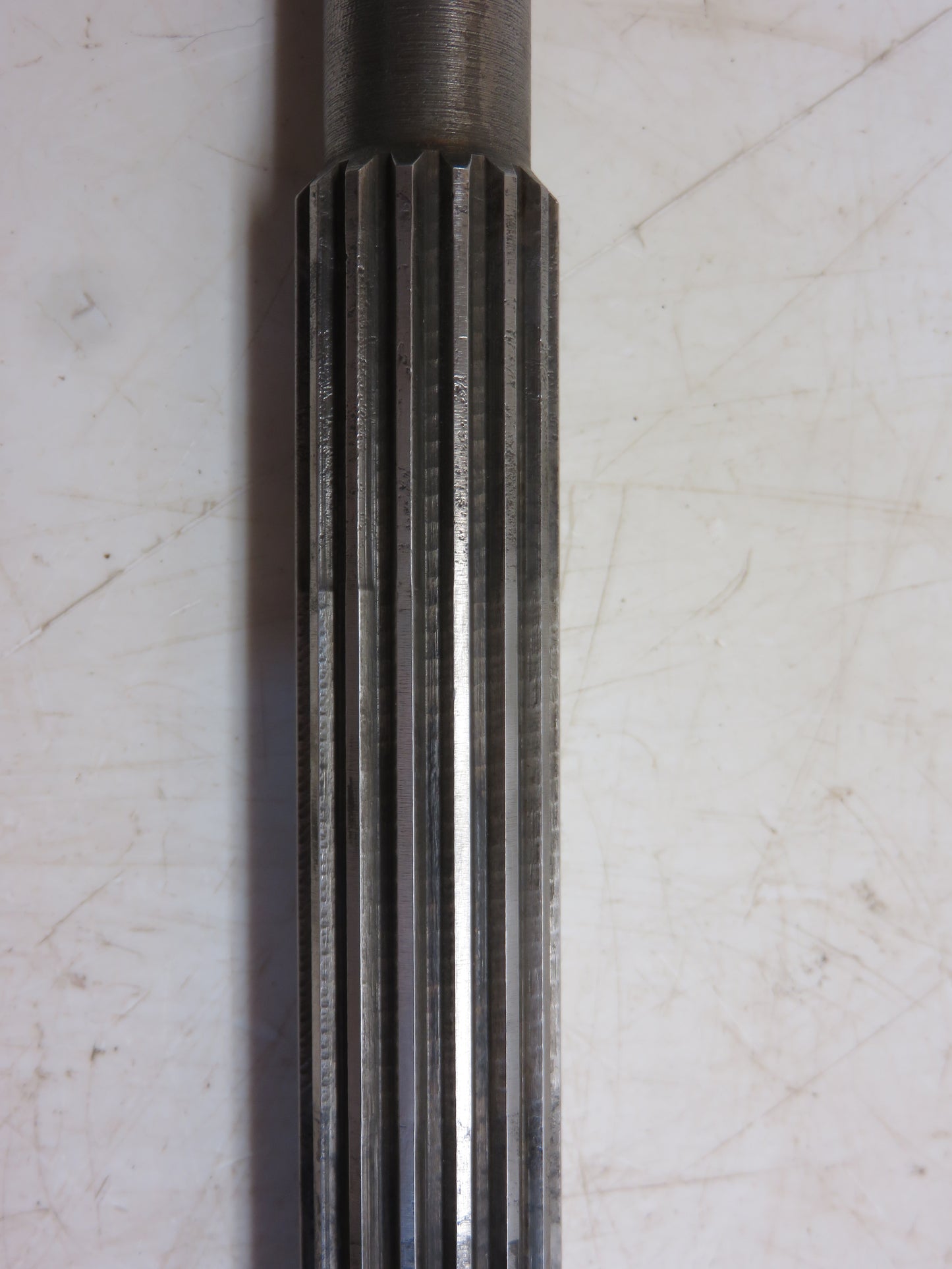 F1401R John Deere Clutch Fork Shaft For 70, 720, 730