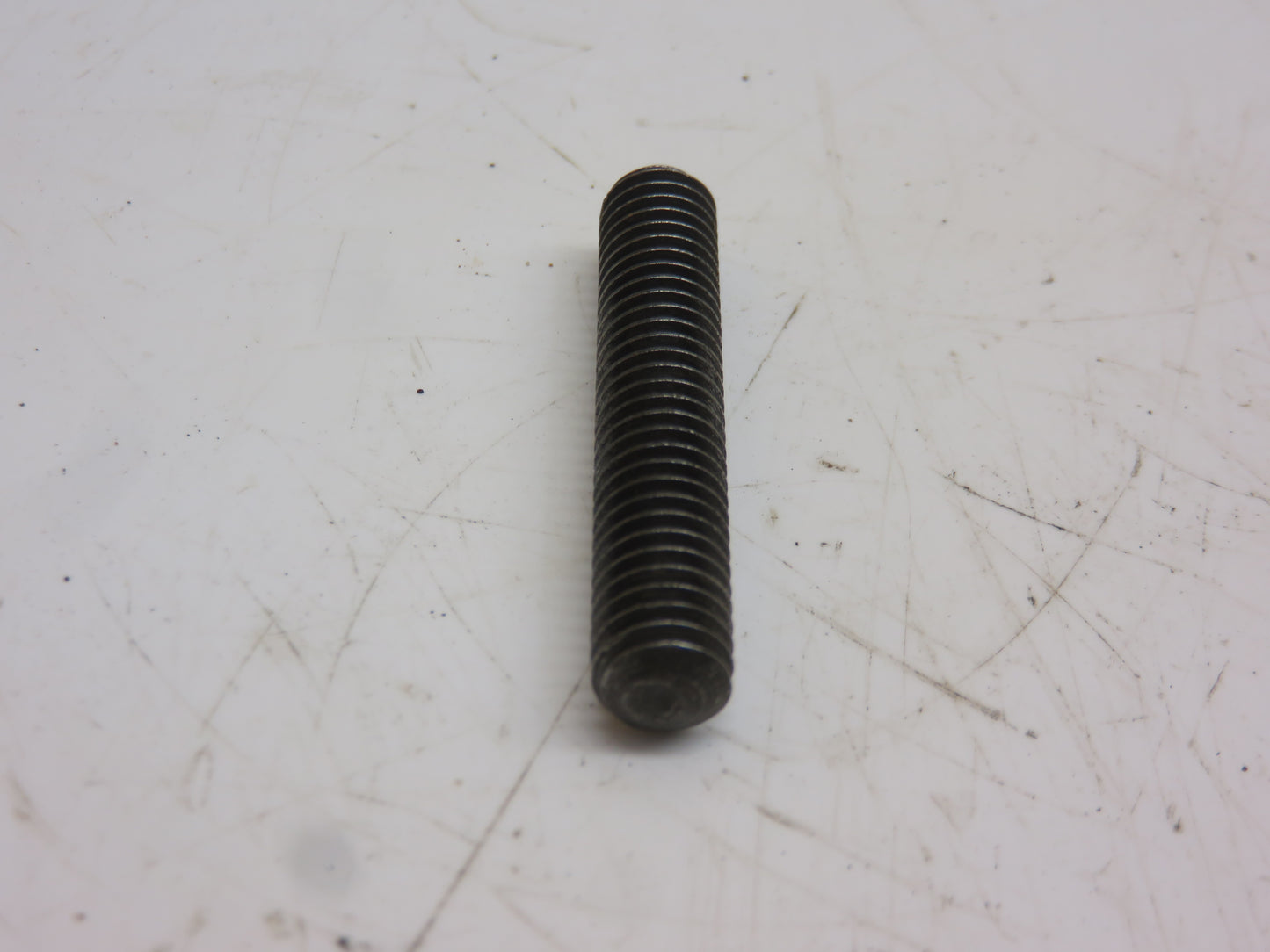 22H684 John Deere Throttle Control Set Screw For M, MT, 40, 320, 420, 330, 430
