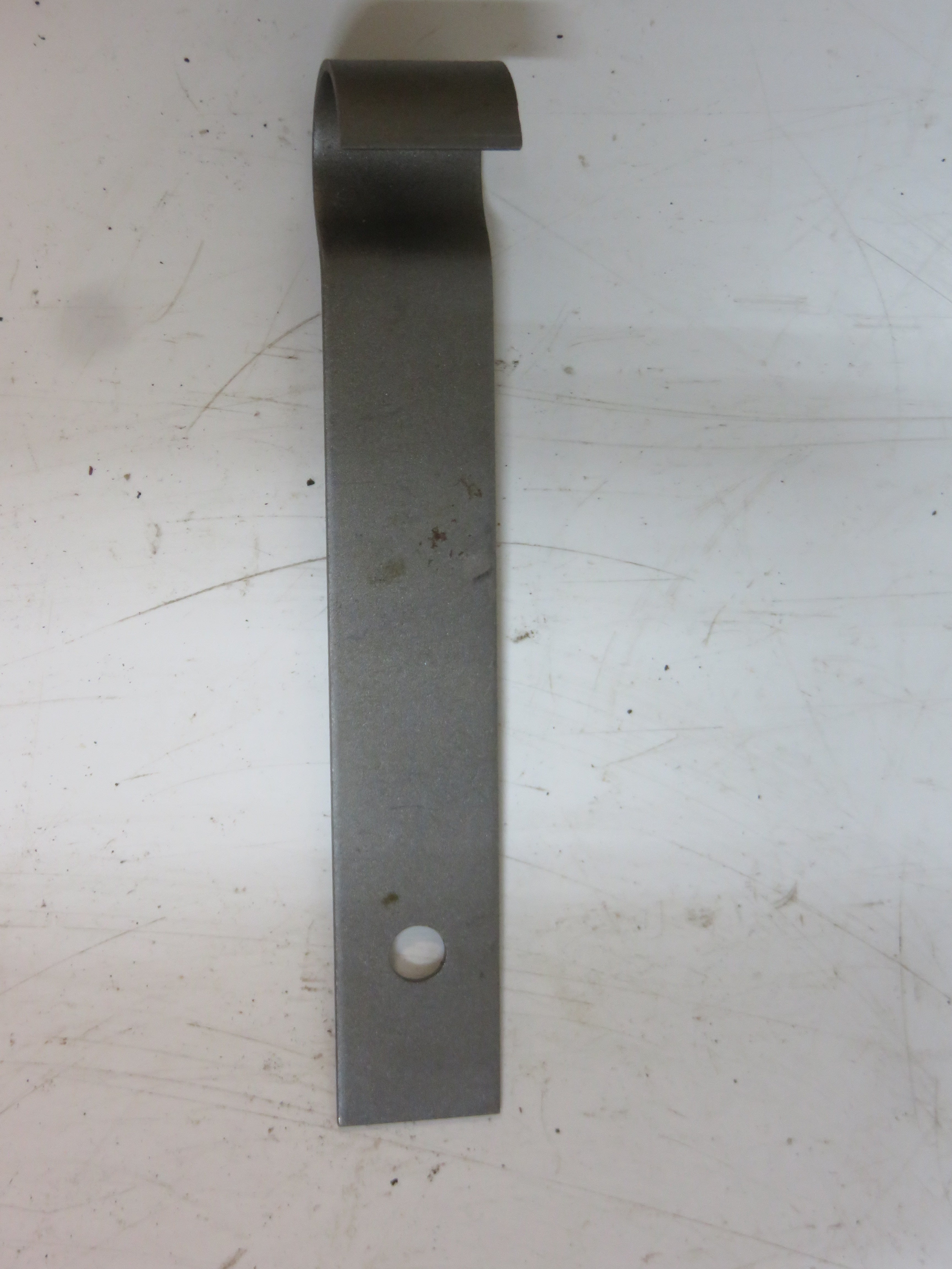 R27084 John Deere NOS Battery Box Latch For 2510, 2520, 3010, 3020, 40 ...