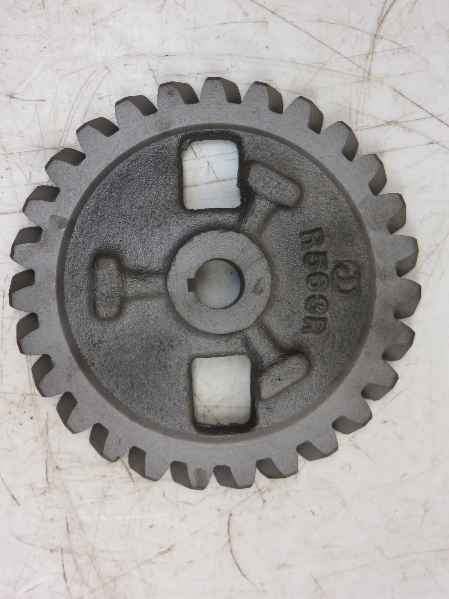 R563R, AR885R John Deere Pony Motor Engine Oil Pump Drive Gear For R