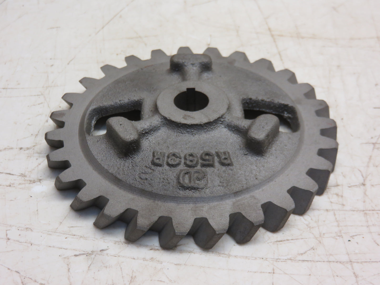 R563R, AR885R John Deere Pony Motor Engine Oil Pump Drive Gear For R