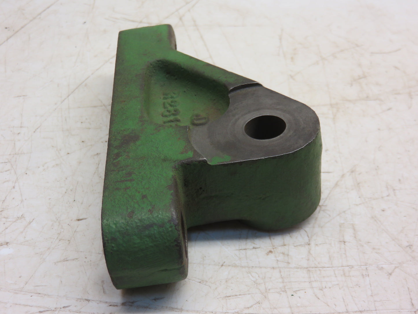R281R John Deere Clutch Lever Support Bracket For R, 80, 820
