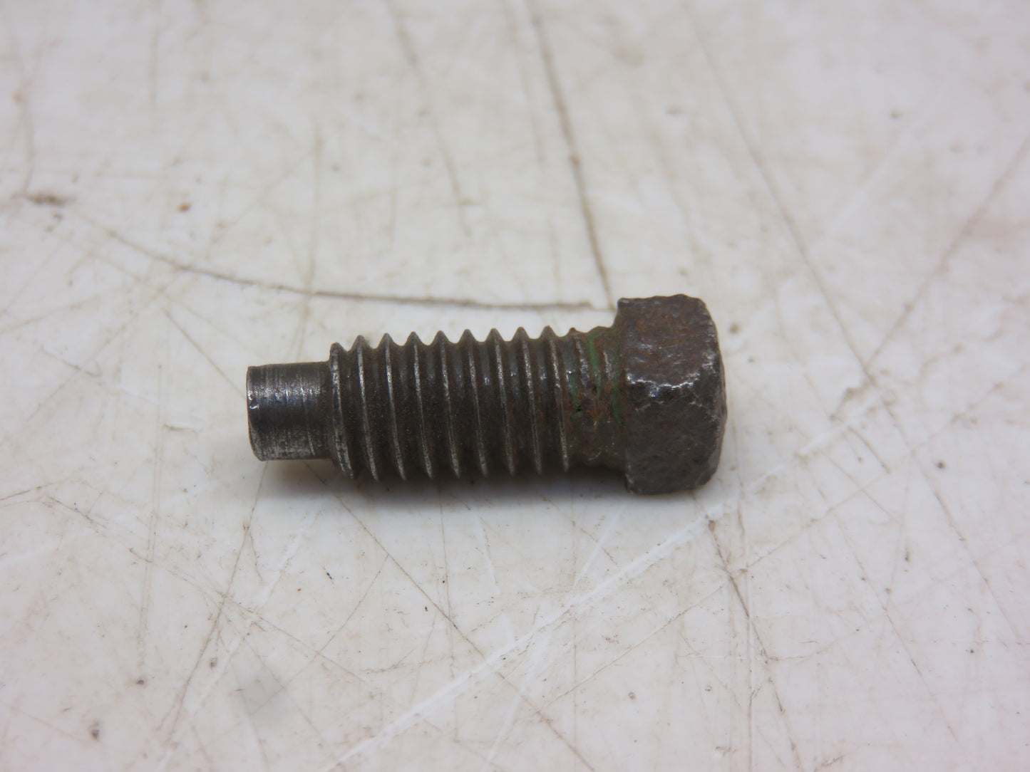 A320R, 22H42T John Deere Control Handle Dog Point Set Screw For A, B, G, H, R