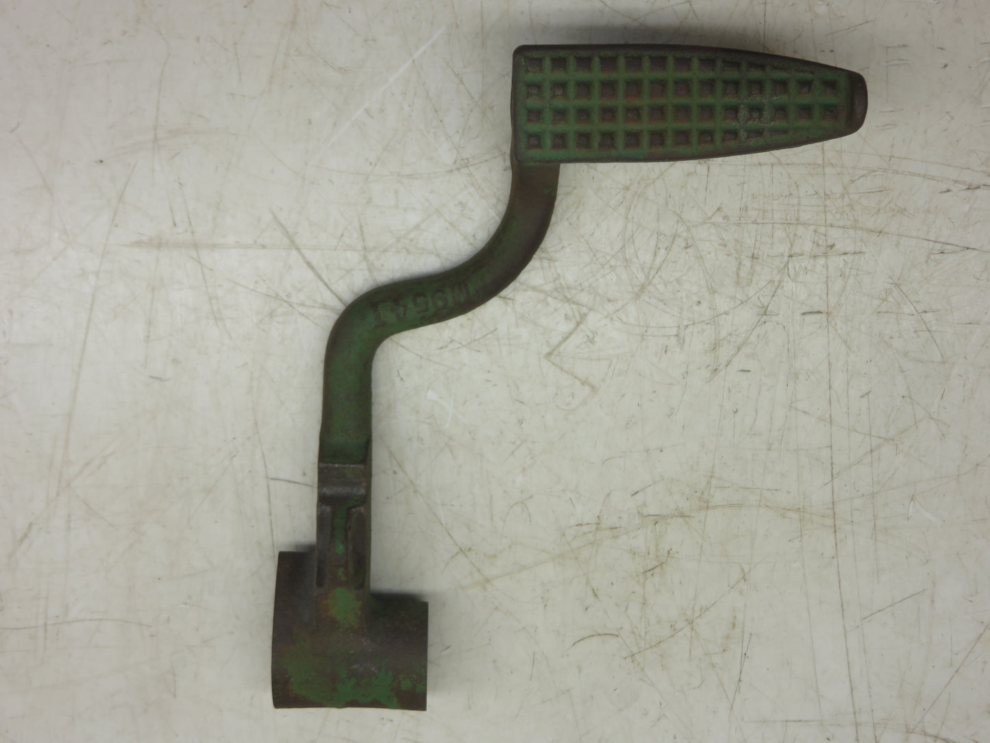 AM912T, M954T John Deere Right Hand Brake Pedal For MT